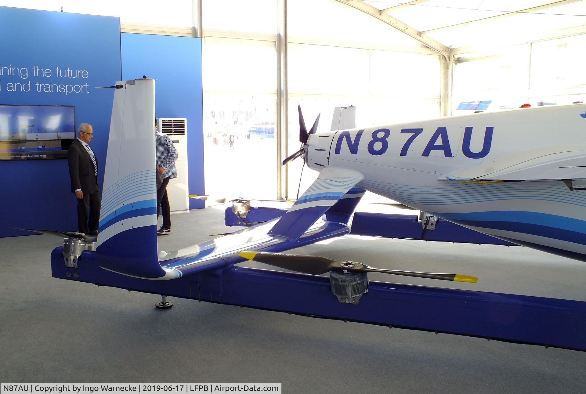 N87AU, 2018 Aurora Flight Sciences Pegasus C/N AU-087, Aurora Flight Sciences Pegasus / Boeing PAV (Passenger Air Vehicle) with 9 electric motors at the Aerosalon 2019, Paris