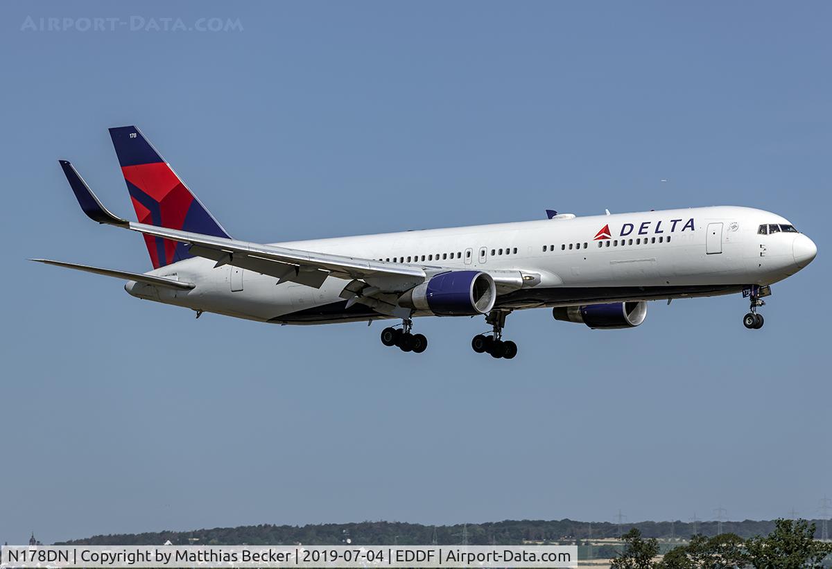 N178DN, 1991 Boeing 767-332 C/N 25143, N178DN