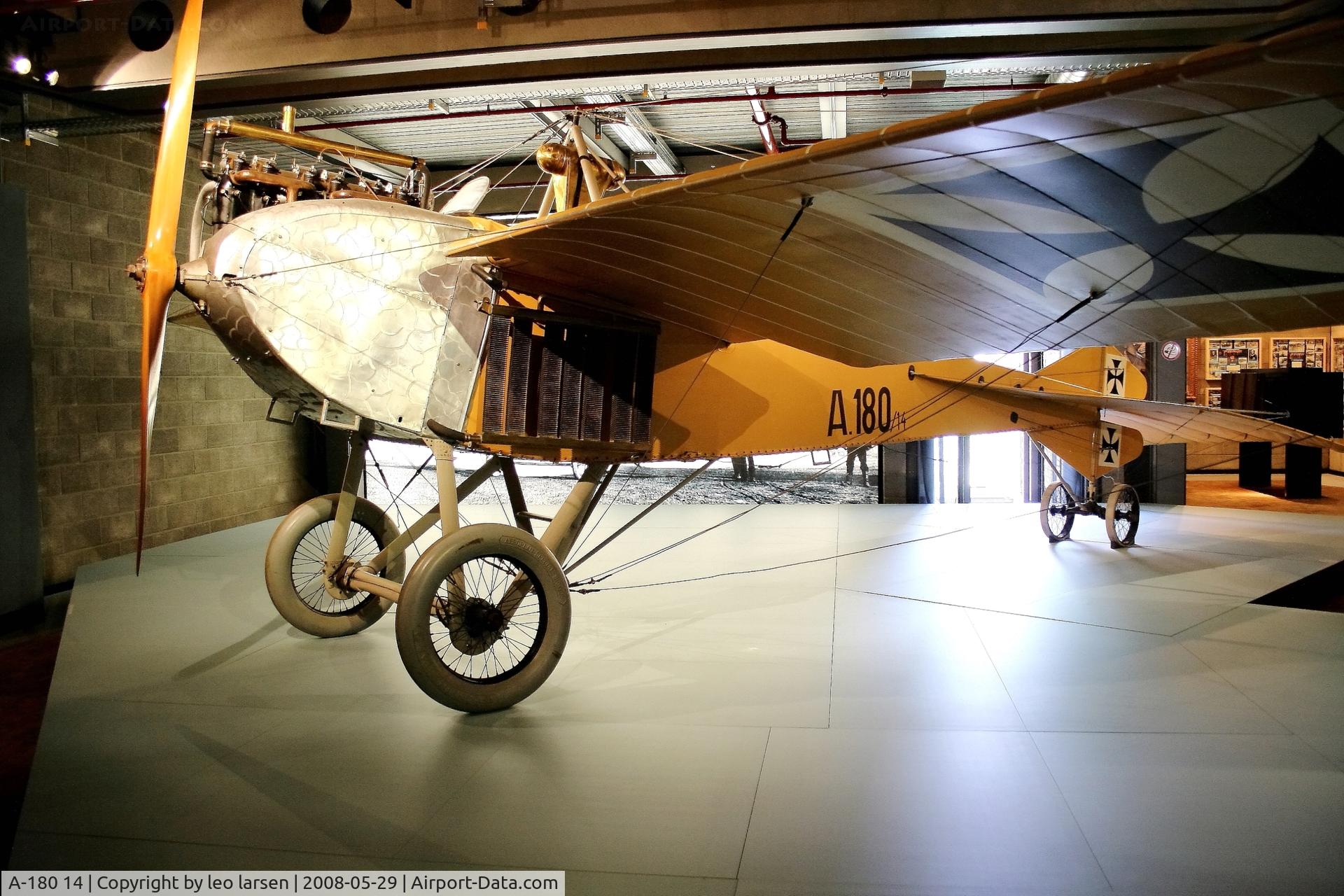 A-180 14, 1914 Jeannin Stahltaube C/N 76, Deutsehes Technikmuseum Berlin 29.5.2008