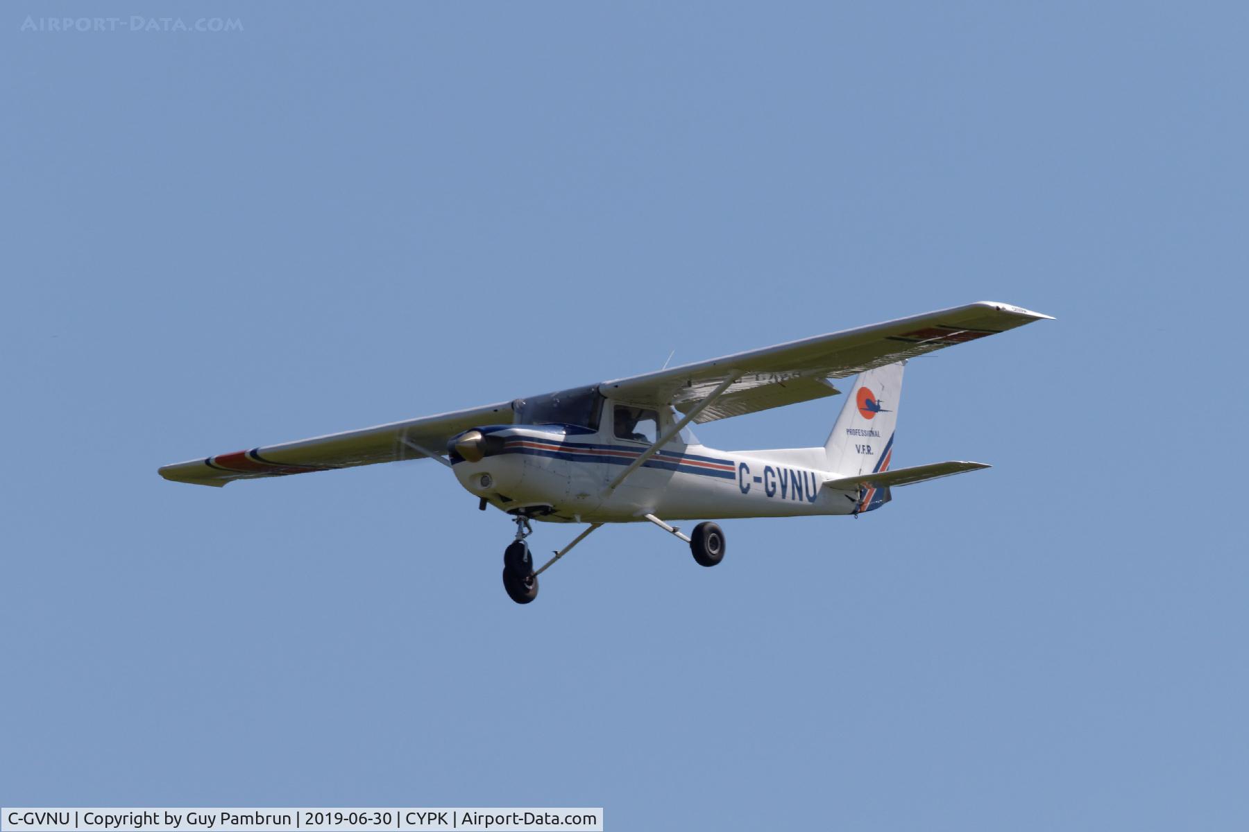 C-GVNU, 1978 Cessna 152 C/N 15280913, Landing