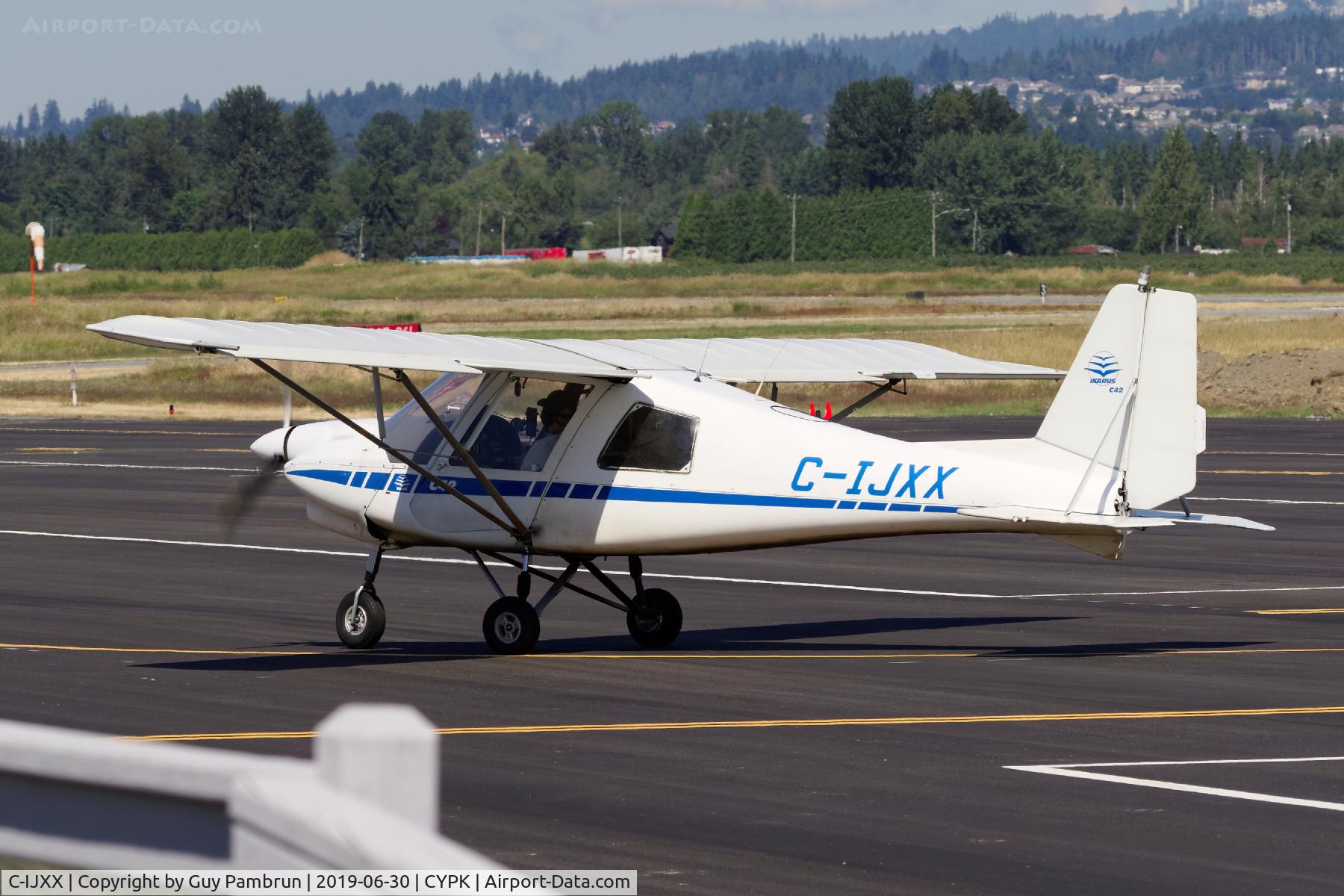 C-IJXX, 2011 Comco Ikarus C42E C/N 1105-7158, Departing