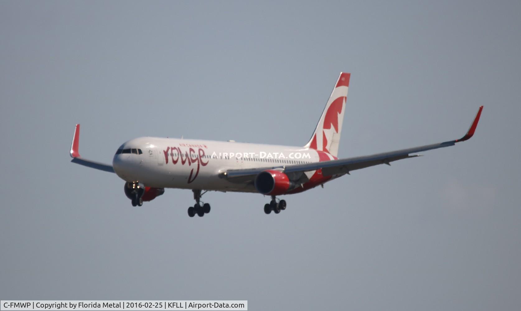 C-FMWP, 1993 Boeing 767-333/ER C/N 25583, FLL spotting