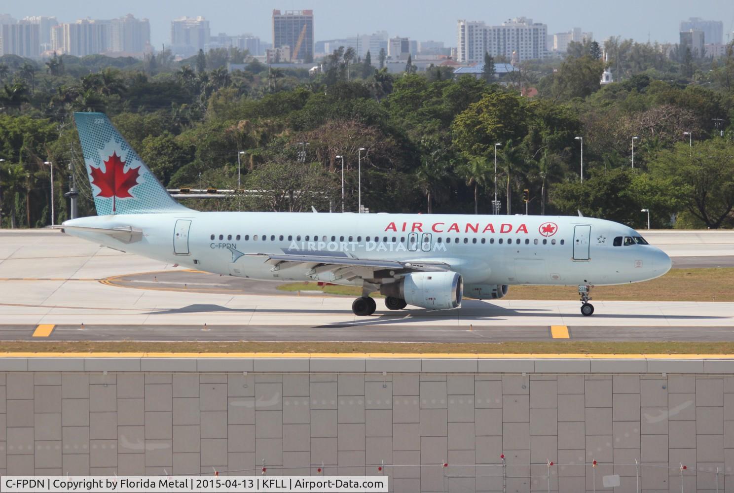 C-FPDN, 1992 Airbus A320-211 C/N 341, FLL spotting
