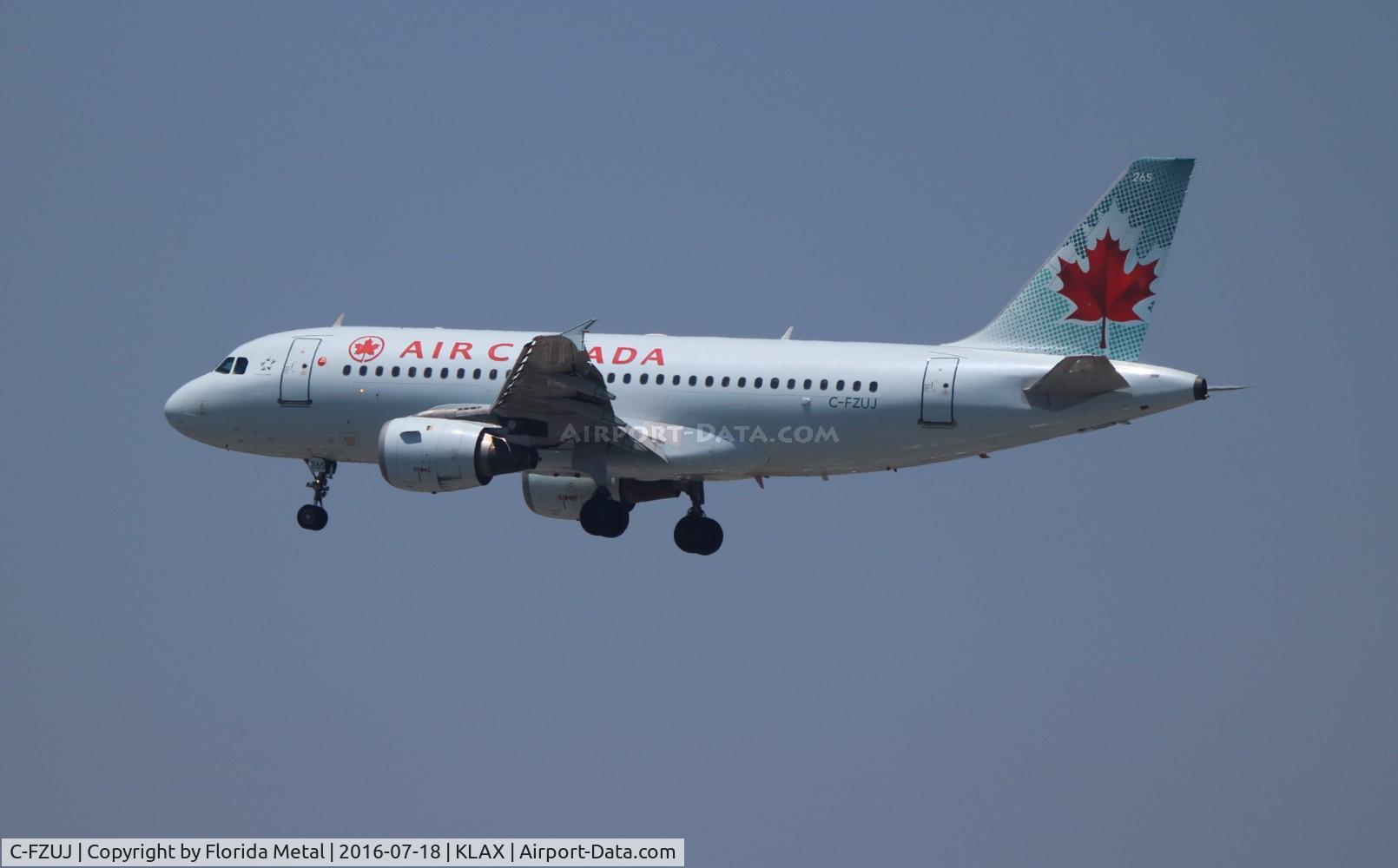 C-FZUJ, 1997 Airbus A319-114 C/N 719, LAX spotting
