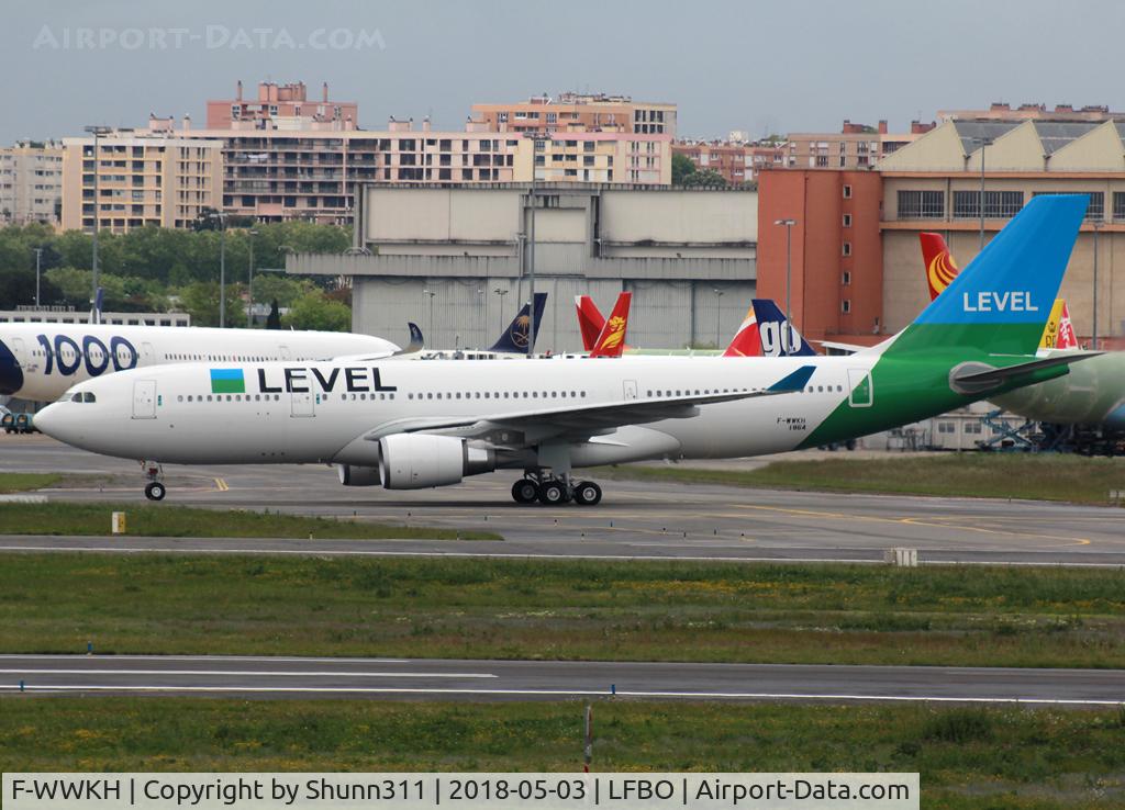 F-WWKH, 2018 Airbus A330-202 C/N 1864, C/n 1864 - To be F-HLVL