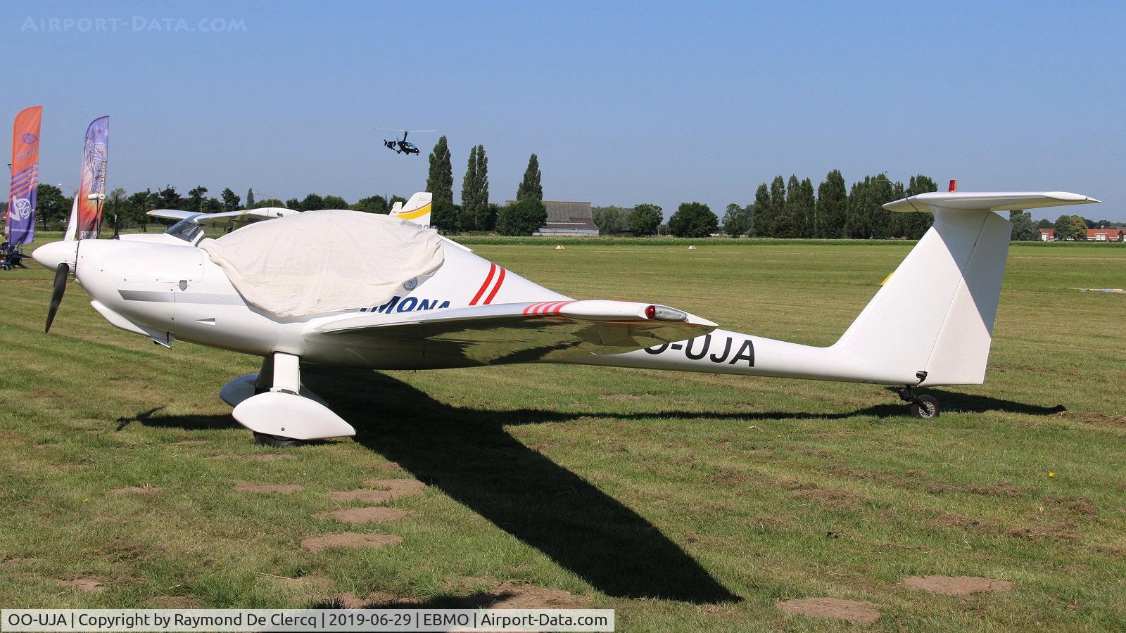 OO-UJA, 1992 Diamond HK-36R Super Dimona C/N 36352, At Moorsele Fly in.