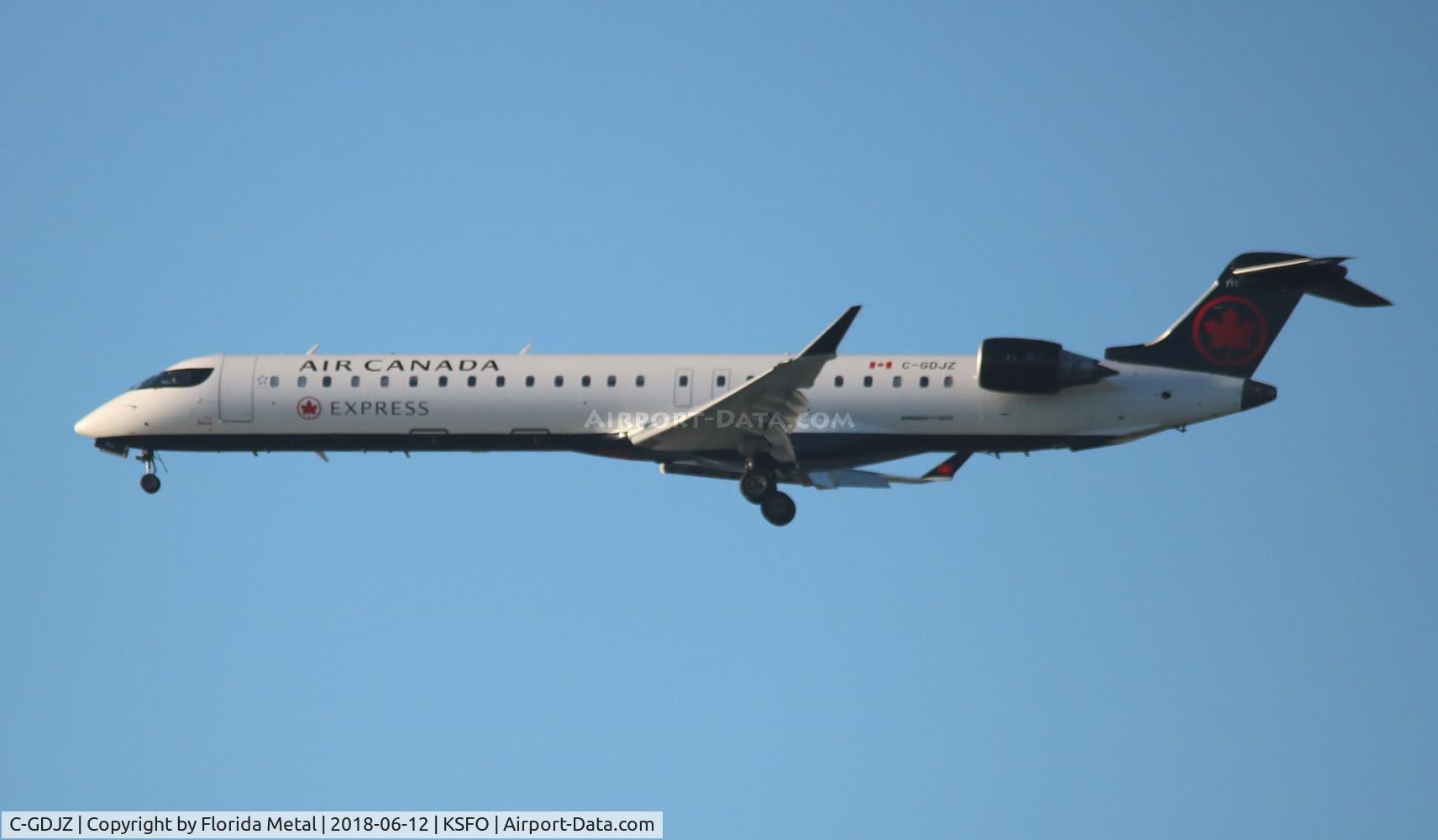C-GDJZ, 2005 Canadair CRJ-705ER (CL-600-2D15) Regional Jet C/N 15049, SFO Spotting