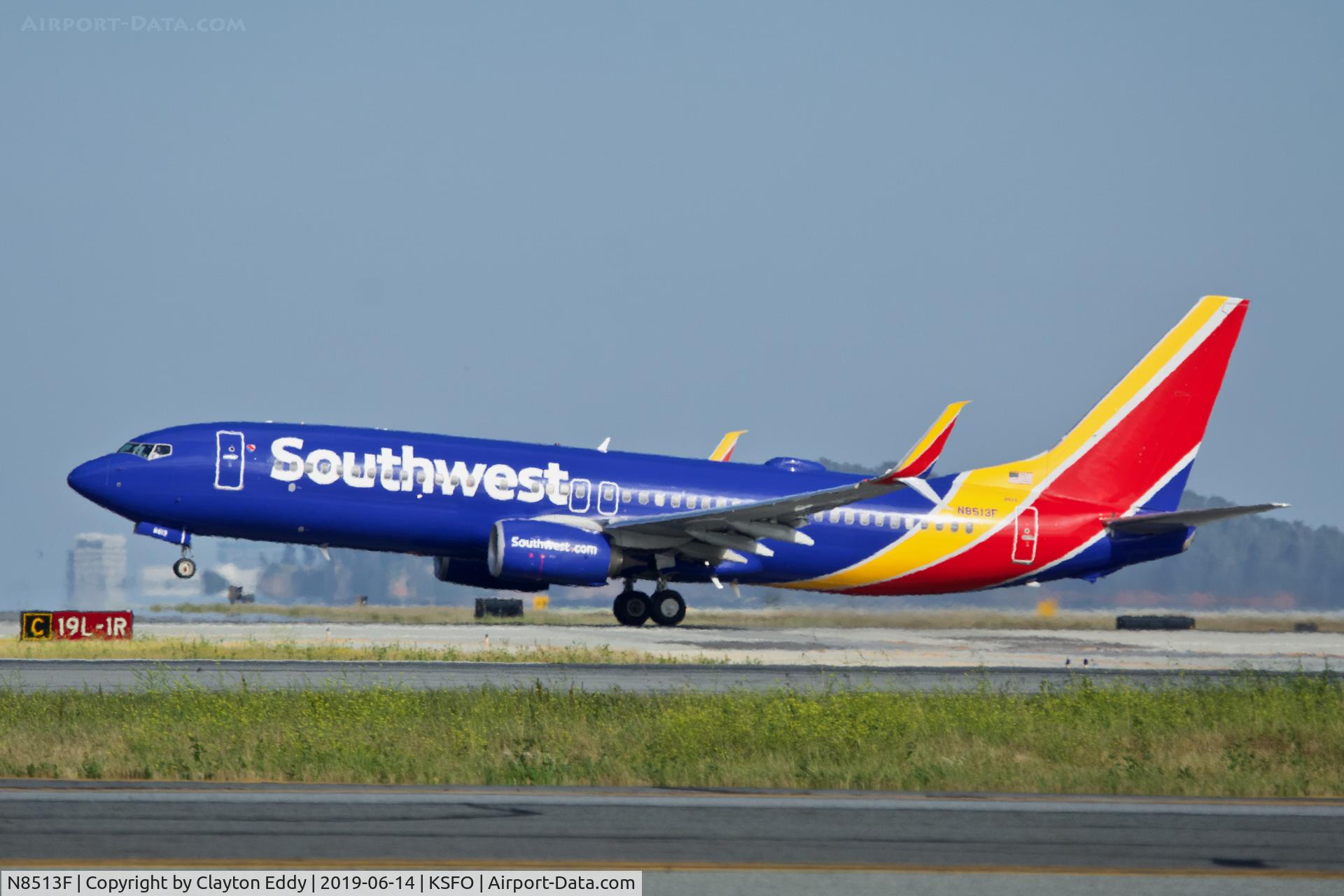 N8513F, 2016 Boeing 737-8H4 C/N 36976, Departing runway 01 SFO 2019.