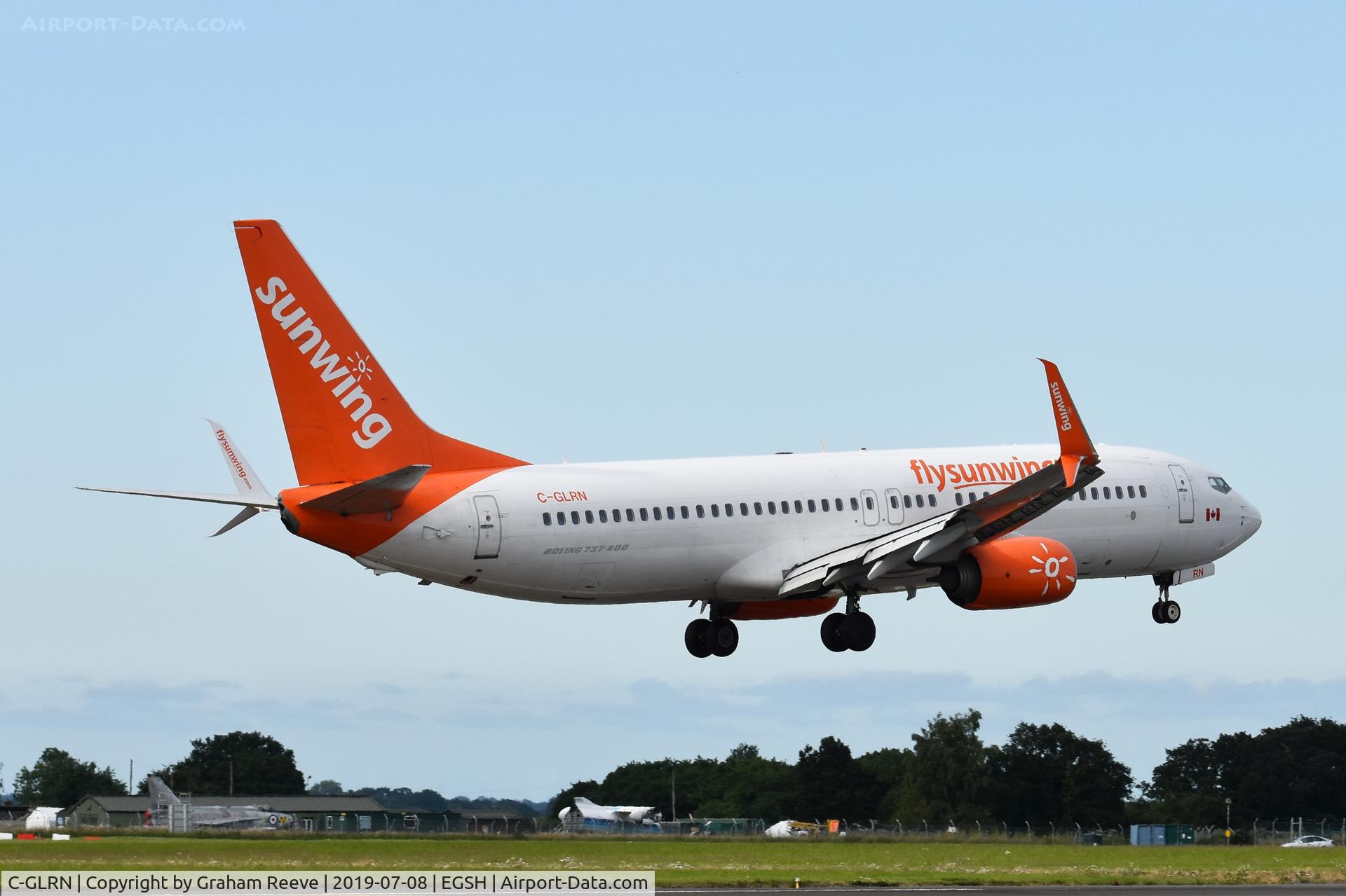 C-GLRN, 2017 Boeing 737-8SH(W) C/N 41353, Landing at Norwich.