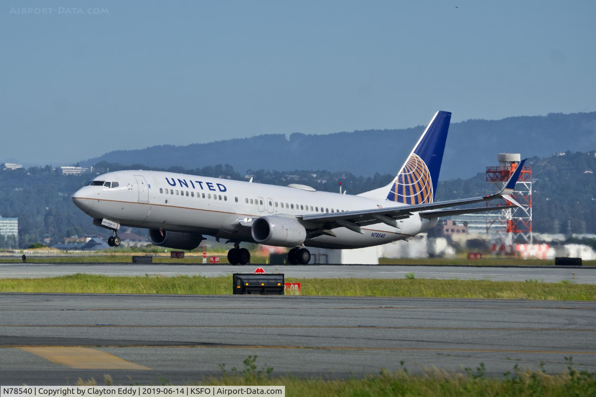 N78540, 2017 Boeing 737-800 C/N 63646, Departing runway 01 SFO 2019.