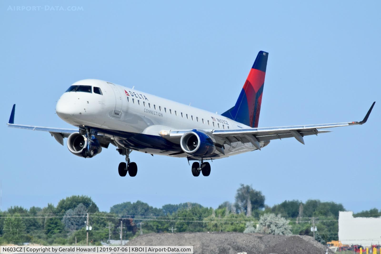 N603CZ, 2007 Embraer 175LR (ERJ-170-200LR) C/N 17000176, Landing RWY 10R.