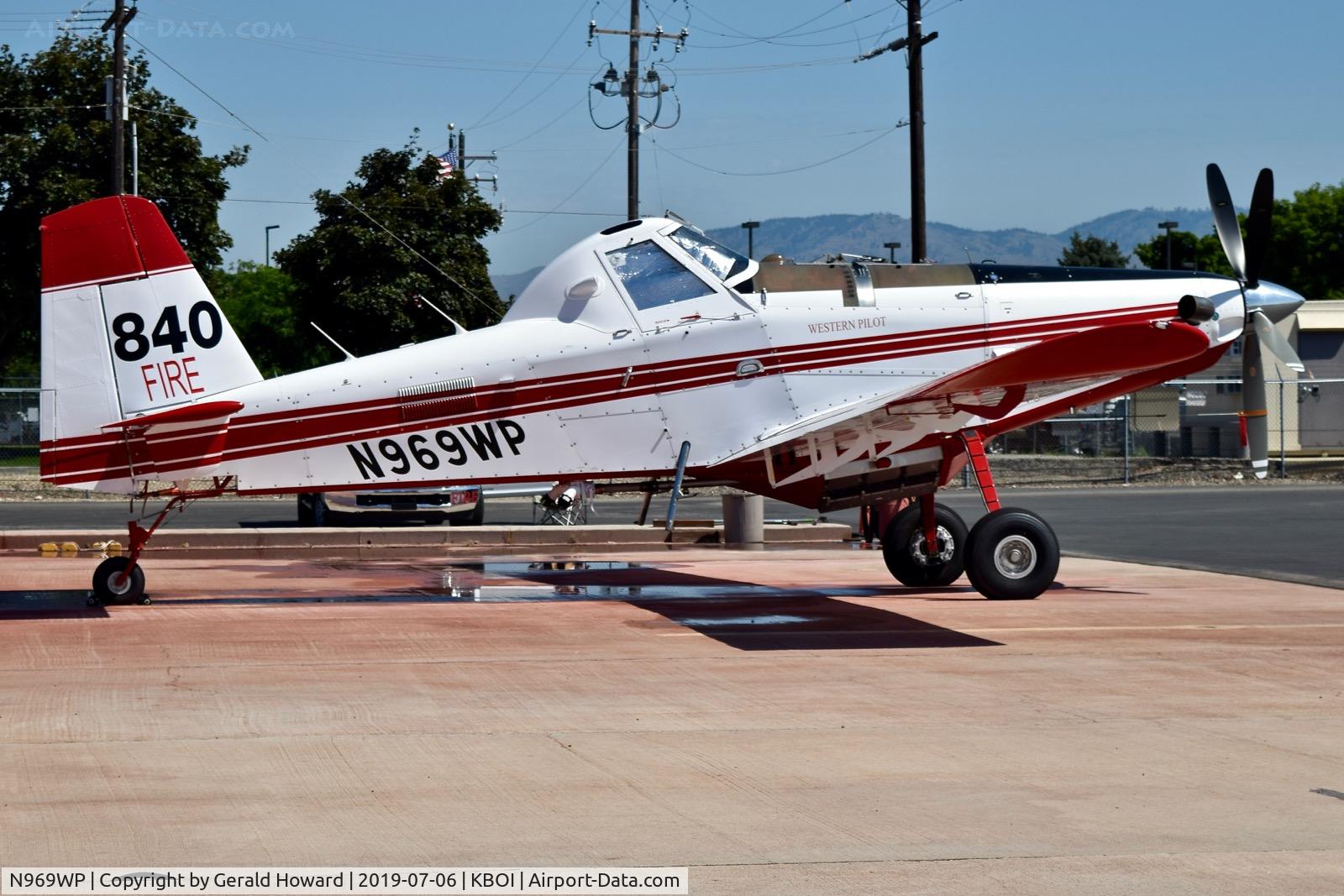 N969WP, 2018 Air Tractor AT-802A C/N 802A-0757, Parked on the NIFC ramp.