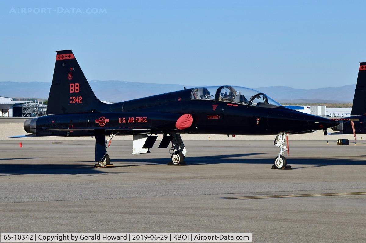 65-10342, 1965 Northrop T-38A Talon C/N N.5761, Parked on the north GA ramp.