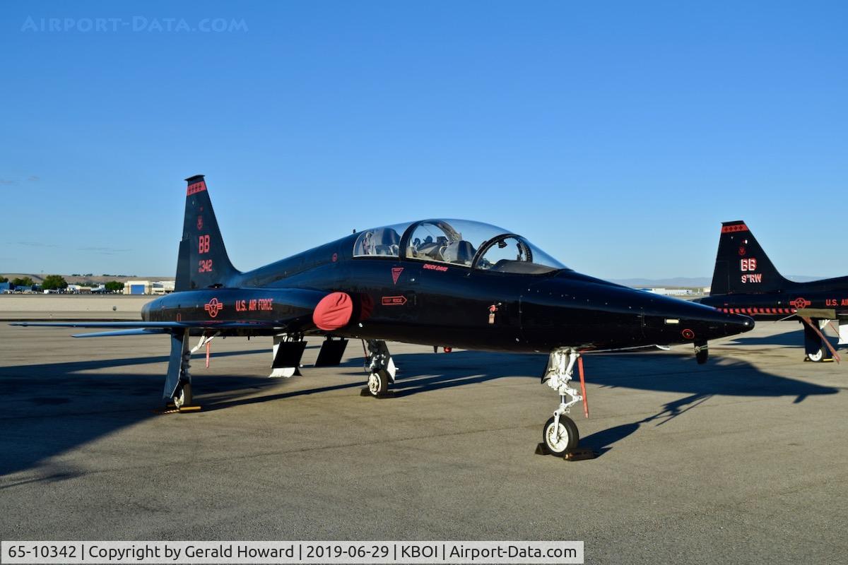 65-10342, 1965 Northrop T-38A Talon C/N N.5761, Parked on the north GA ramp.