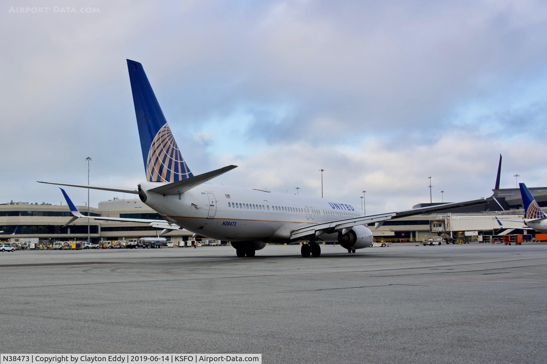 N38473, 2013 Boeing 737-924/ER C/N 38702, SFO 2019.