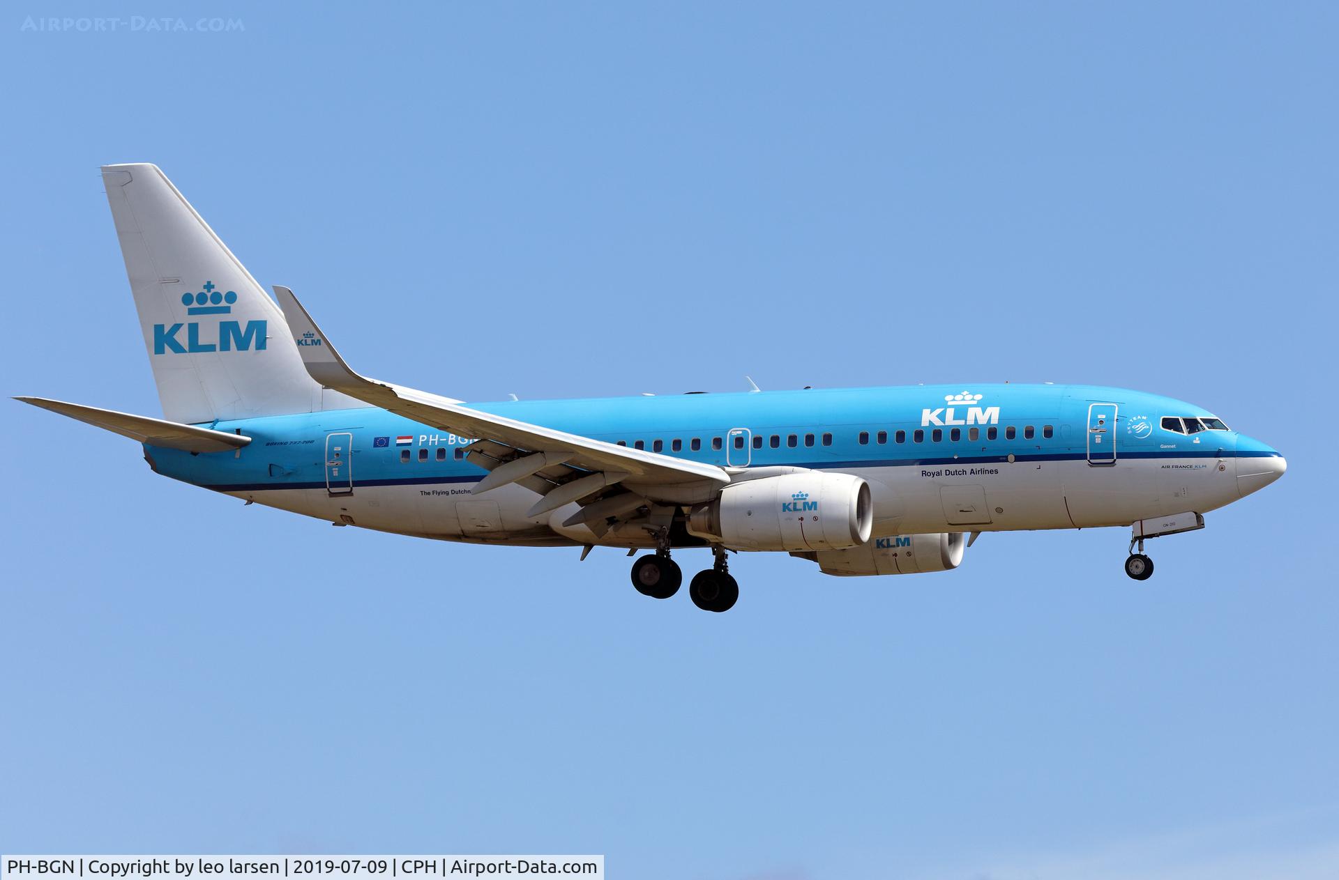 PH-BGN, 2011 Boeing 737-7K2 C/N 38125, Copenhagen 9.7.2019 L/D R-22L