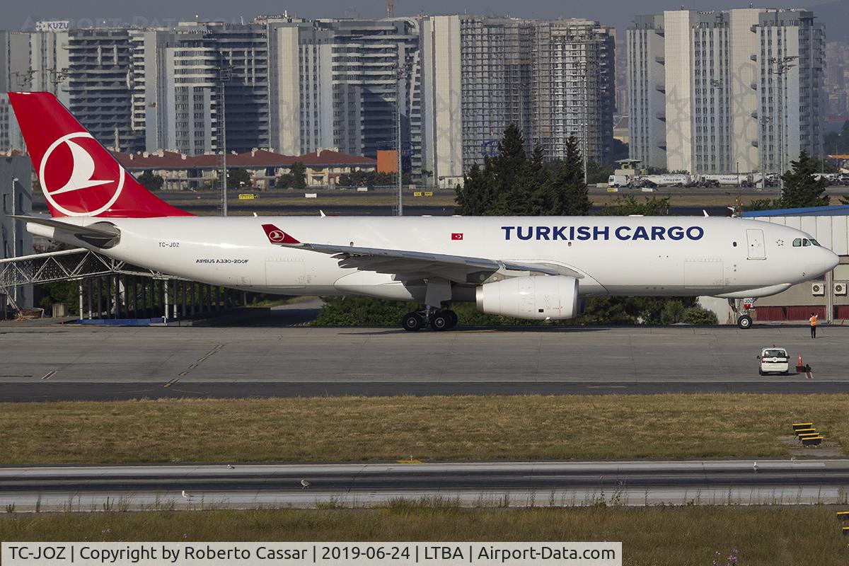 TC-JOZ, 2016 Airbus A330-243F C/N 1768, Taxiing to Runway