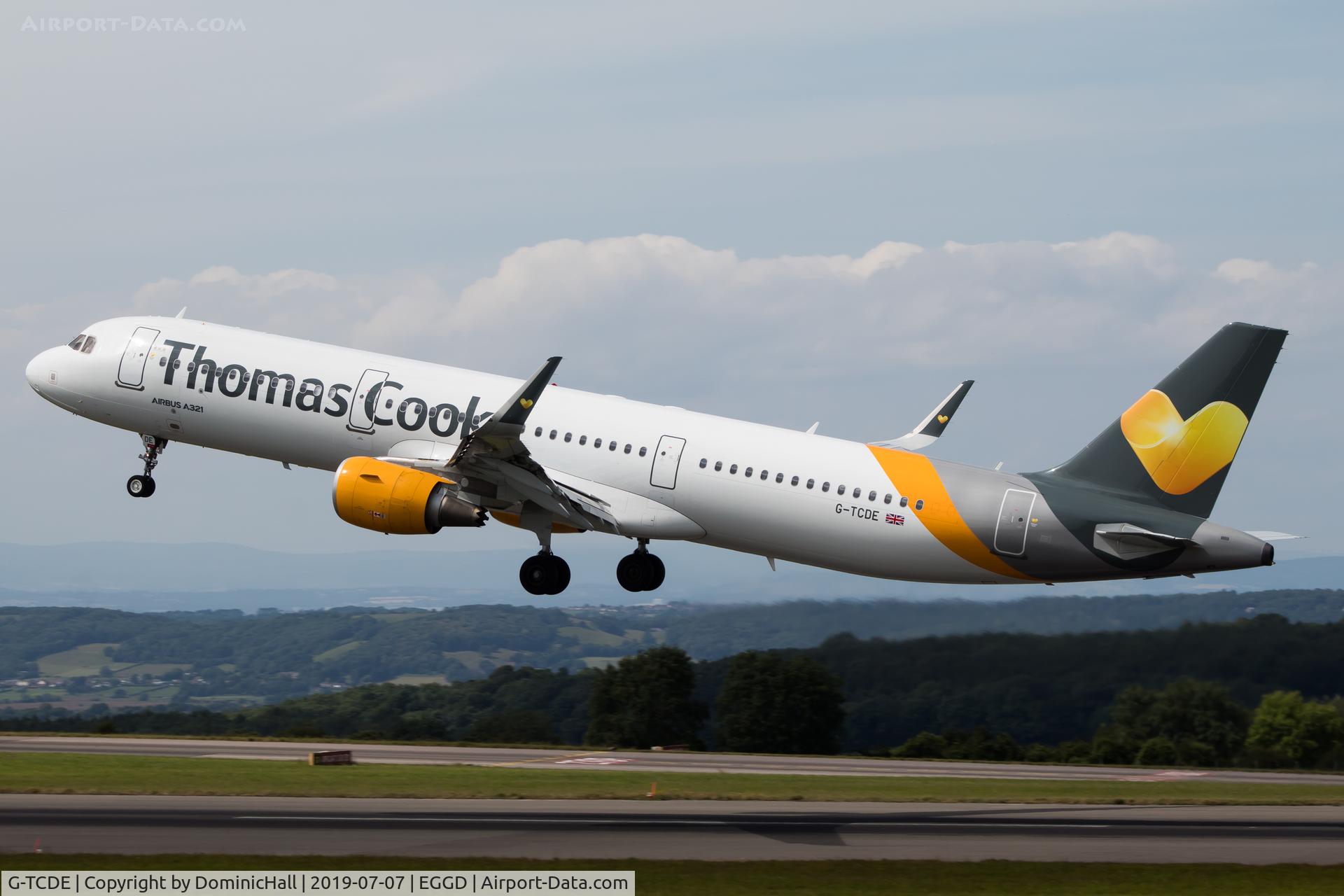 G-TCDE, 2014 Airbus A321-211 C/N 6056, Departing RWY 27