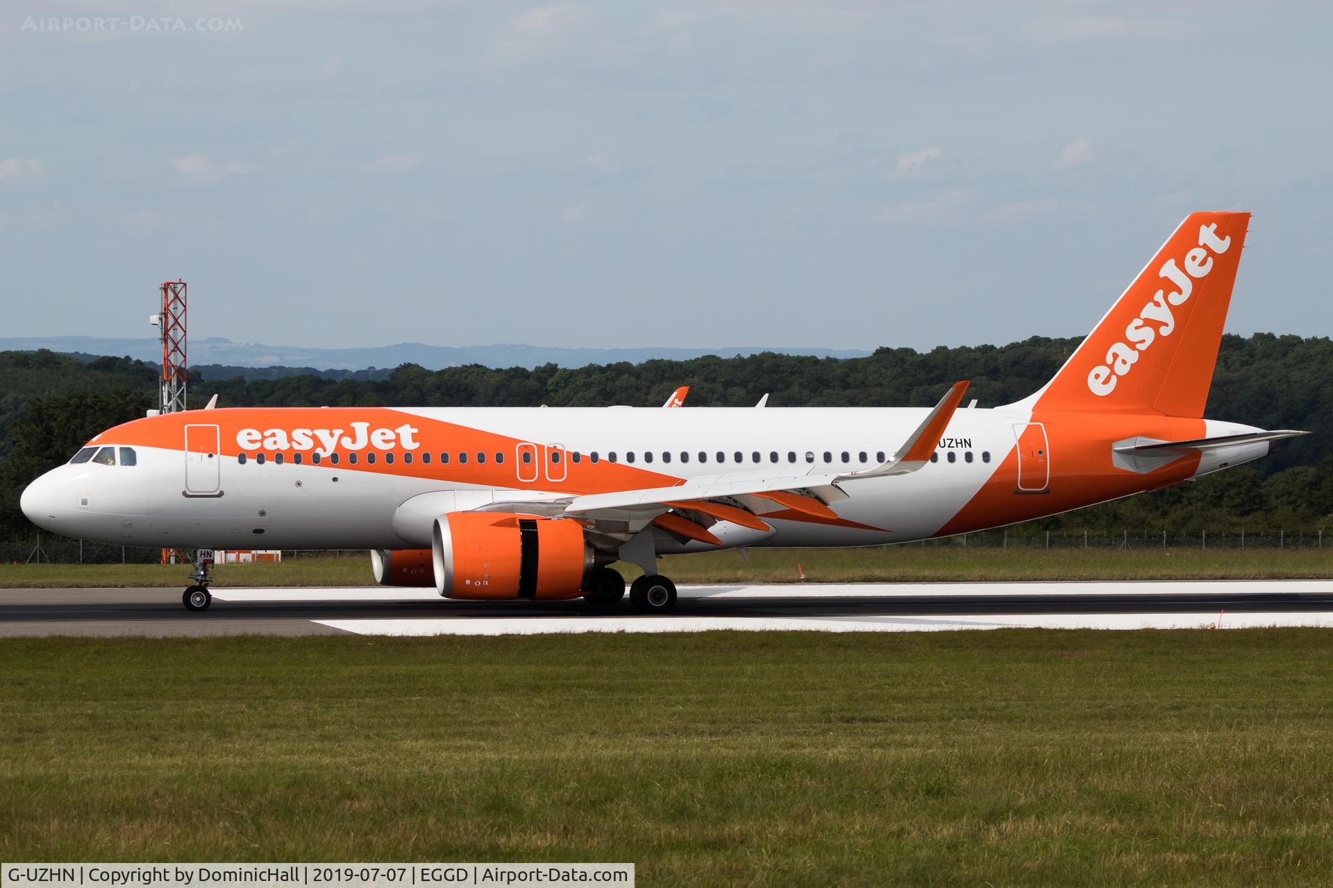 G-UZHN, 2018 Airbus A320-251N C/N 8409, Landing RWY 27