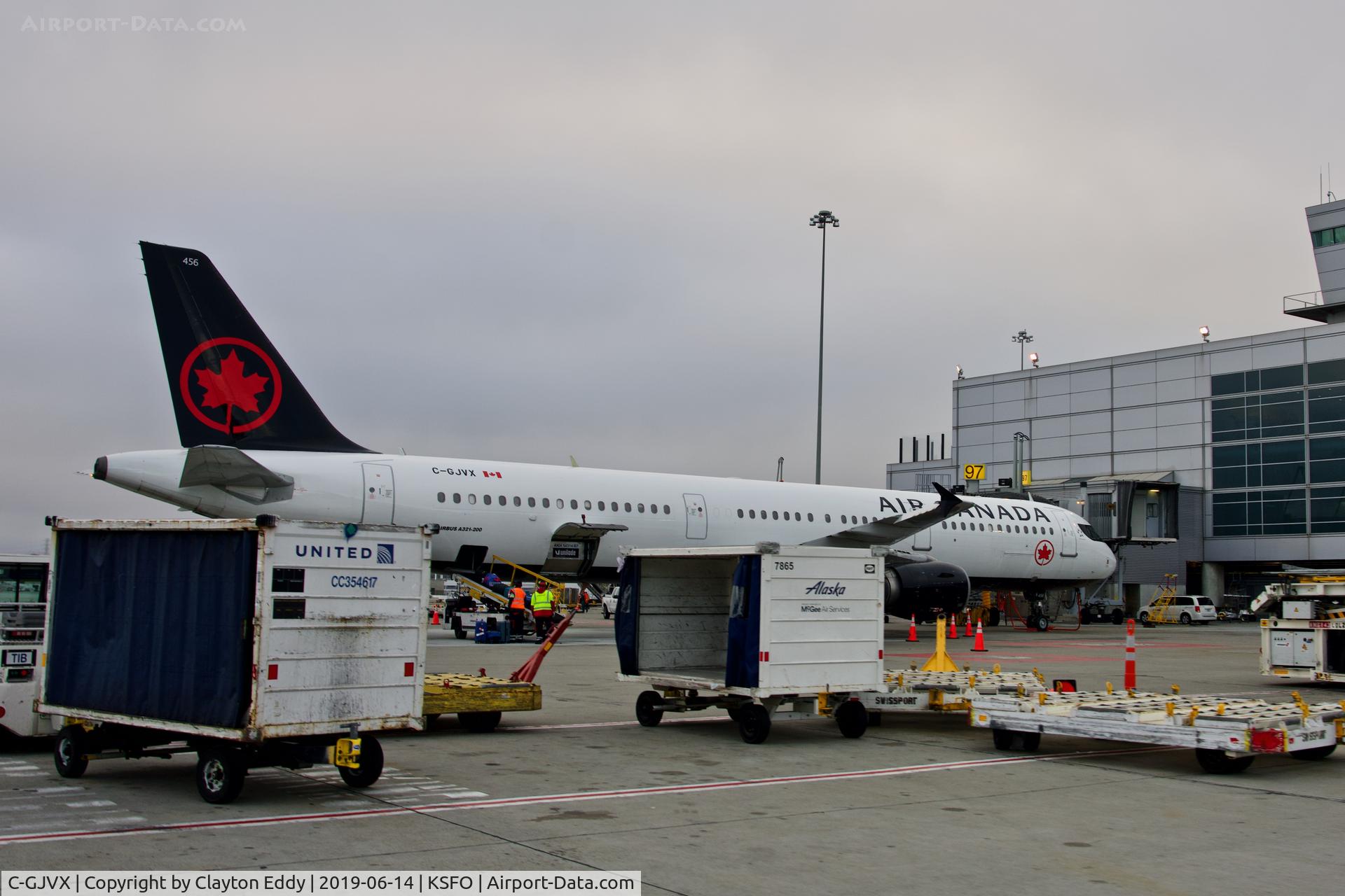 C-GJVX, 2002 Airbus A321-211 C/N 1726, SFO 2019.