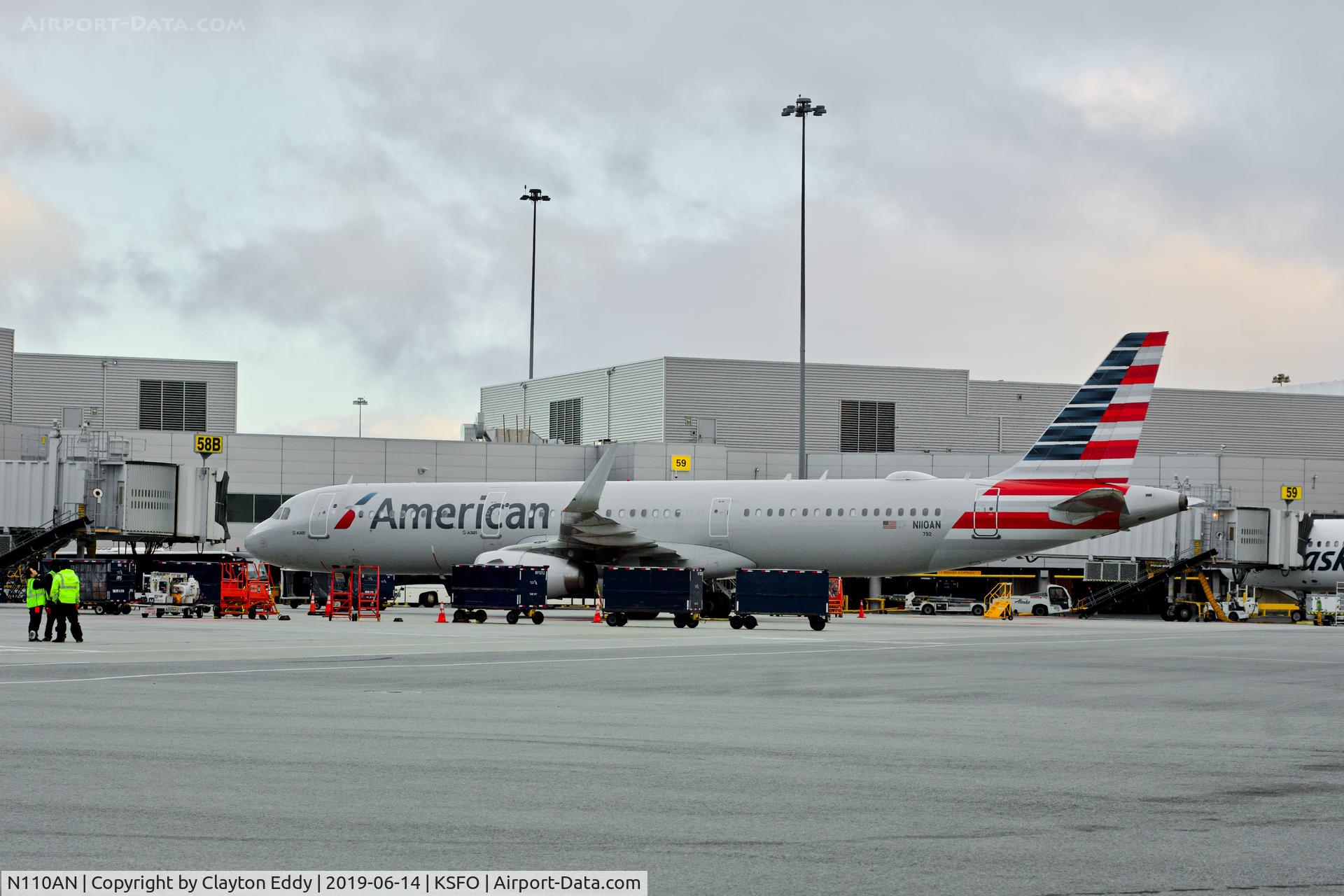 N110AN, 2014 Airbus A321-231 C/N 5975, SFO 2019.