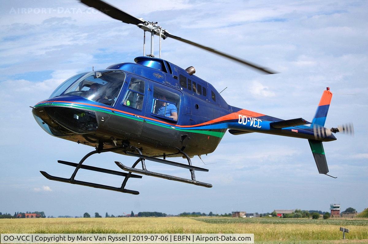 OO-VCC, Bell 206B-3 JetRanger III C/N 4057, At Koksijde, during BOACK aerobatics.