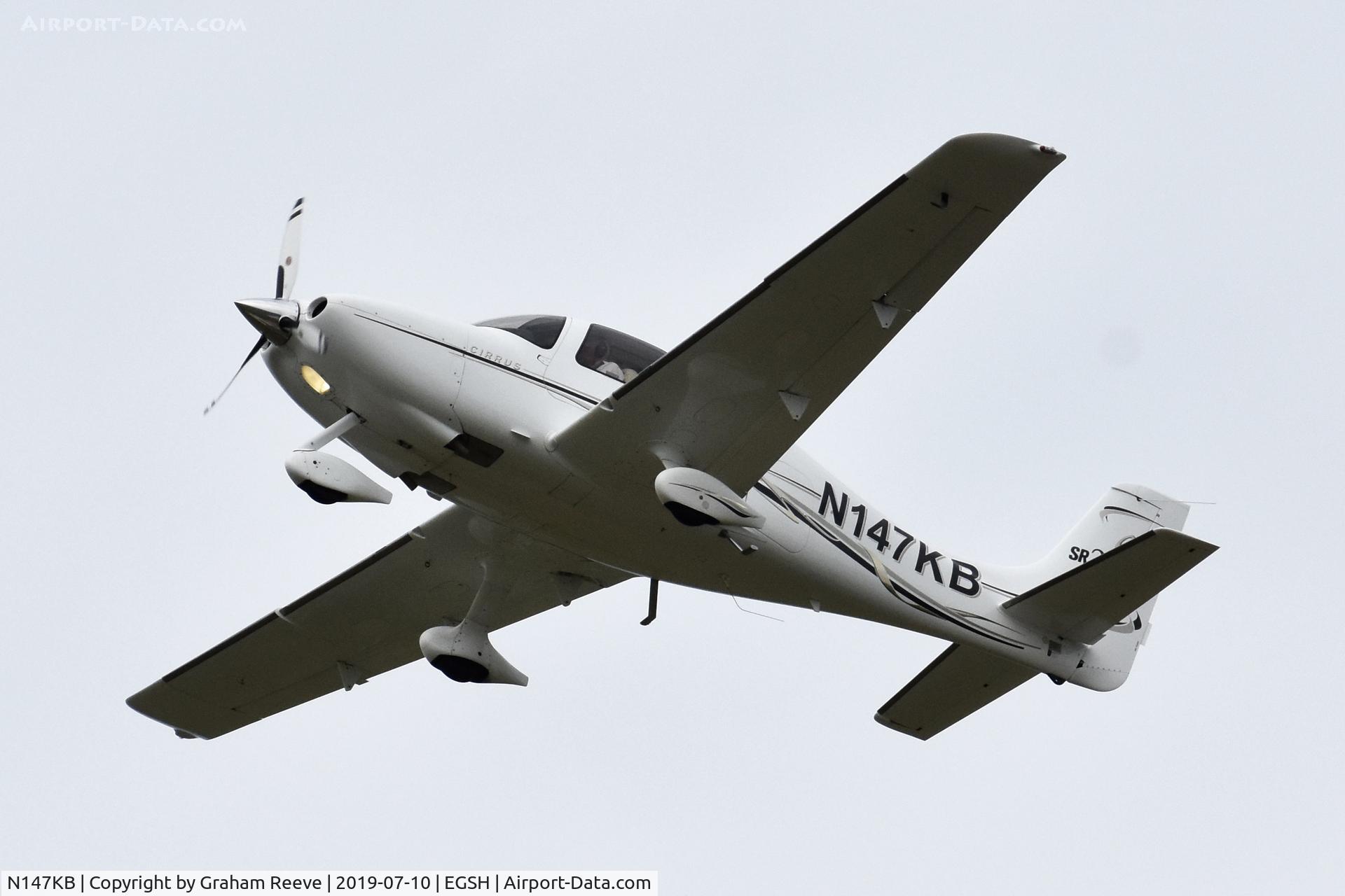 N147KB, 2006 Cirrus SR22 GTS C/N 1869, Departing from Norwich.
