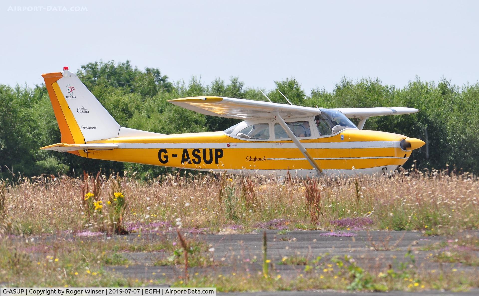 G-ASUP, 1964 Reims Cessna F172E Skyhawk C/N 0071, Visiting Skyhawk.
