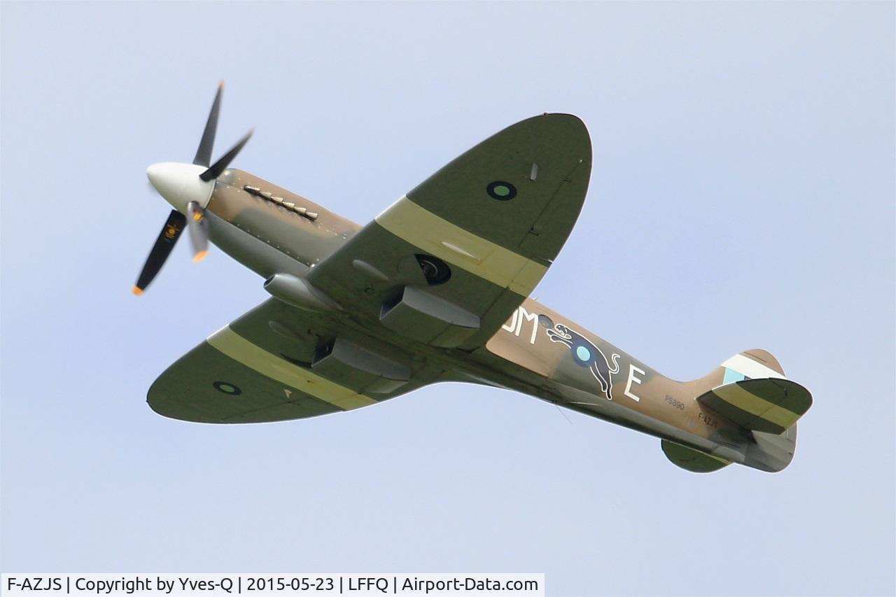 F-AZJS, 1944 Supermarine 389 Spitfire PR.XIX C/N 6S/585110, Supermarine 389 Spitfire PR.XIX, On display, La Ferté-Alais airfield (LFFQ) Air show 2015