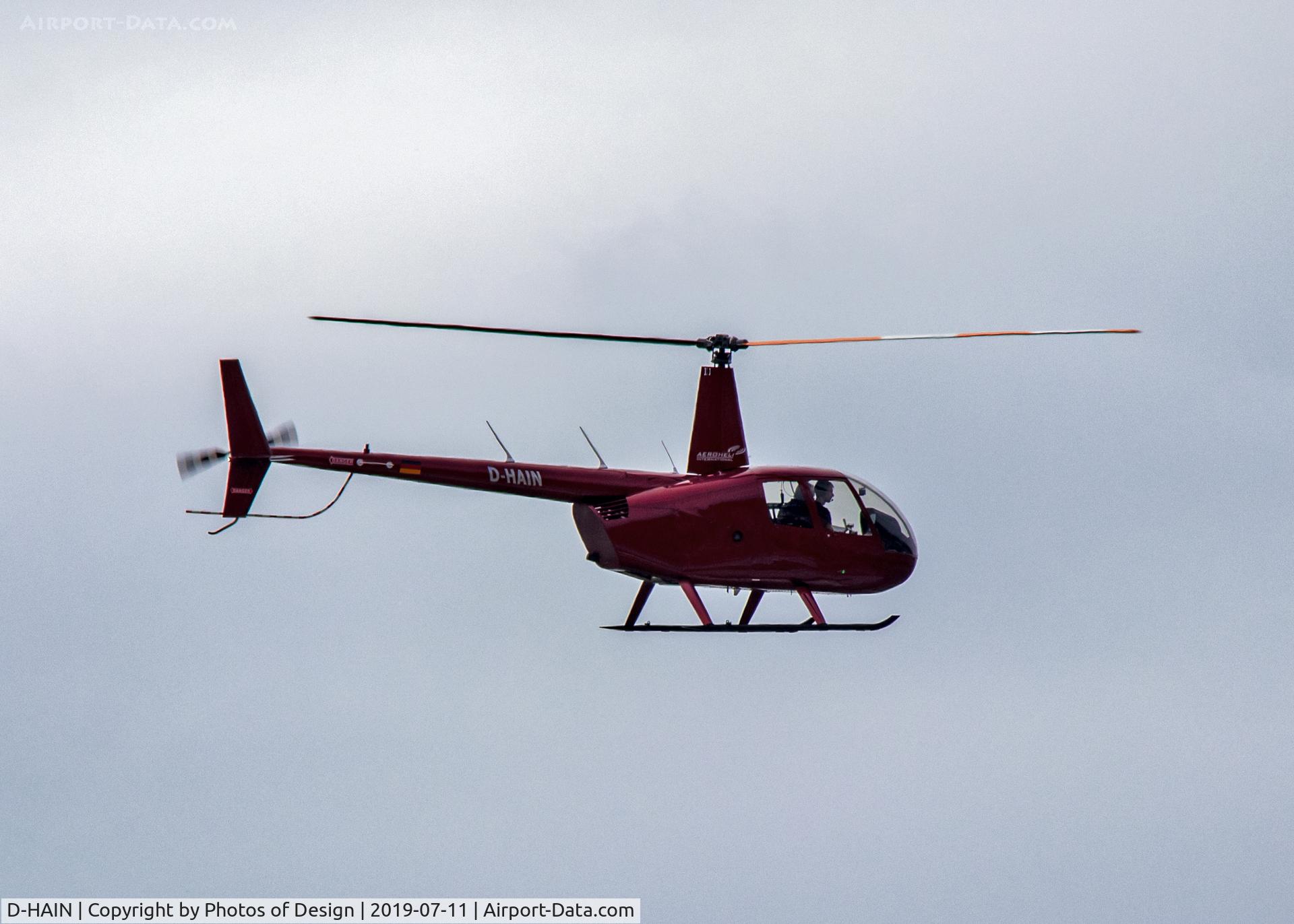 D-HAIN, 2018 Robinson R44 Raven II C/N 14308, R44
Robinson
Gasleitungen