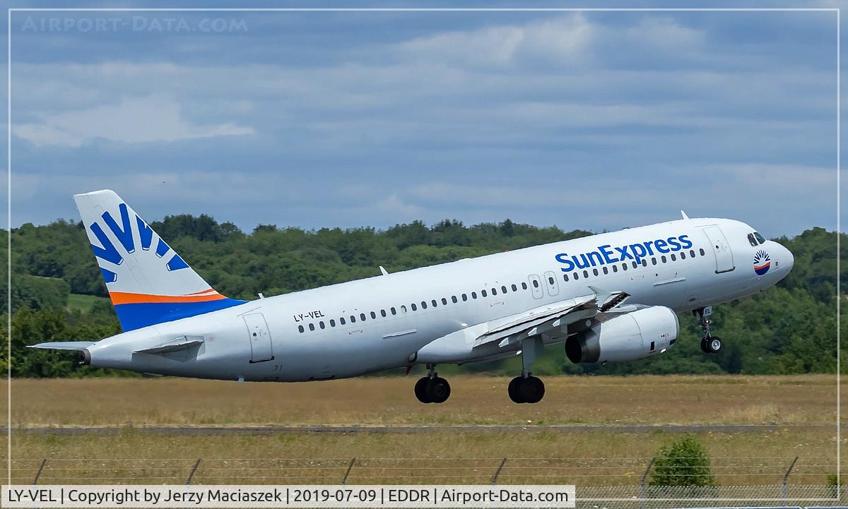 LY-VEL, 2003 Airbus A320-232 C/N 1998, Airbus A320-232
