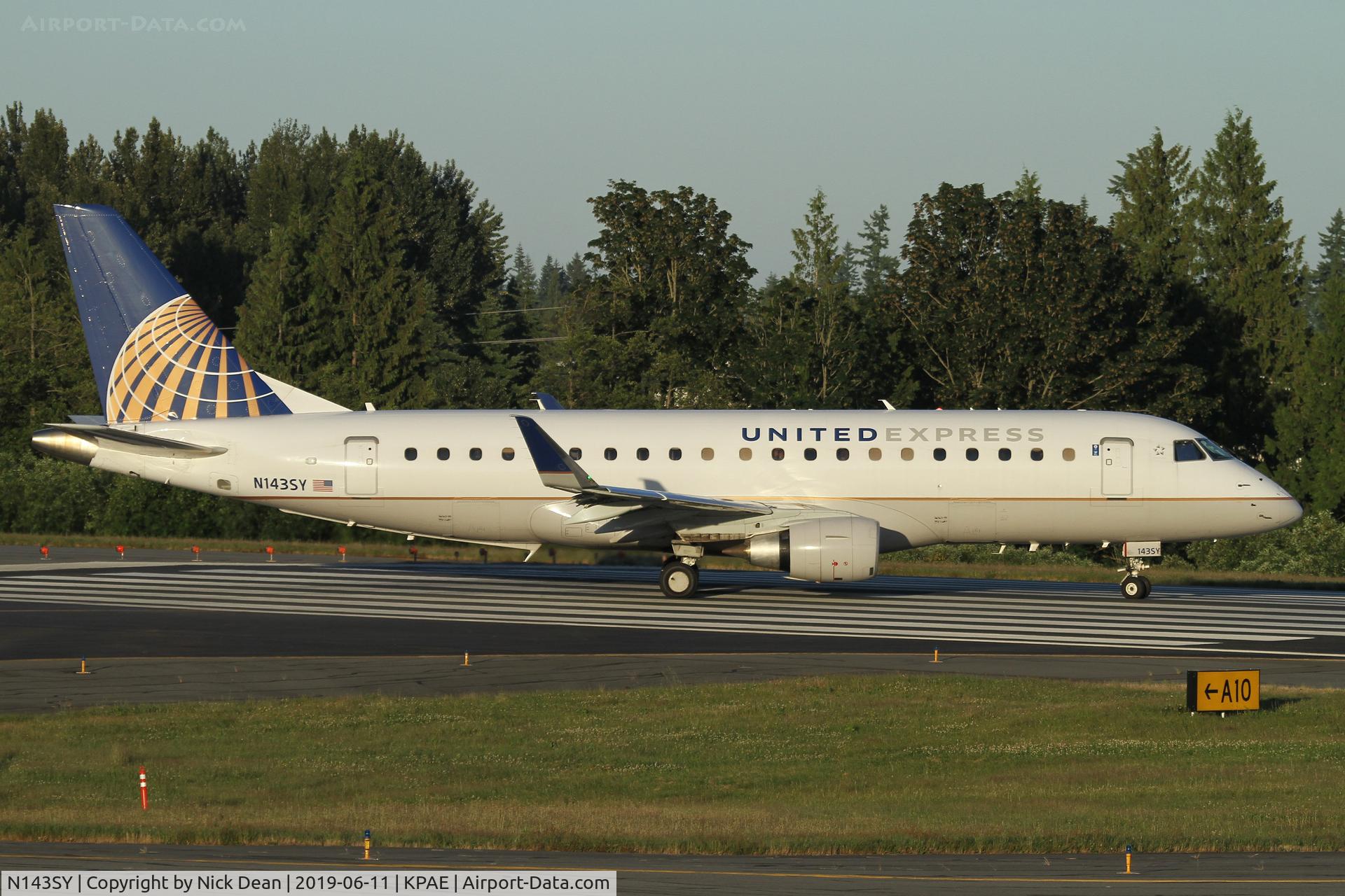 N143SY, 2015 Embraer 175LR (ERJ-170-200LR) C/N 17000476, PAE/KPAE
