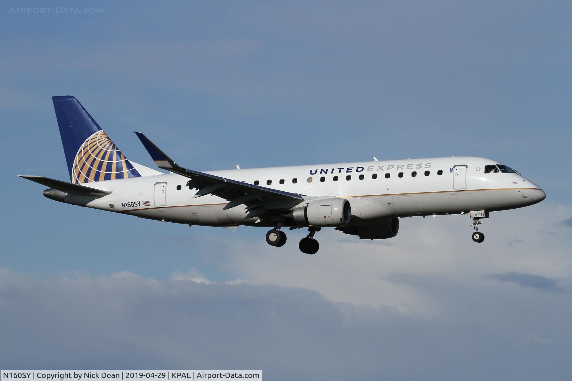 N160SY, 2016 Embraer ERJ-170-200LR C/N 17000568, PAE/KPAE