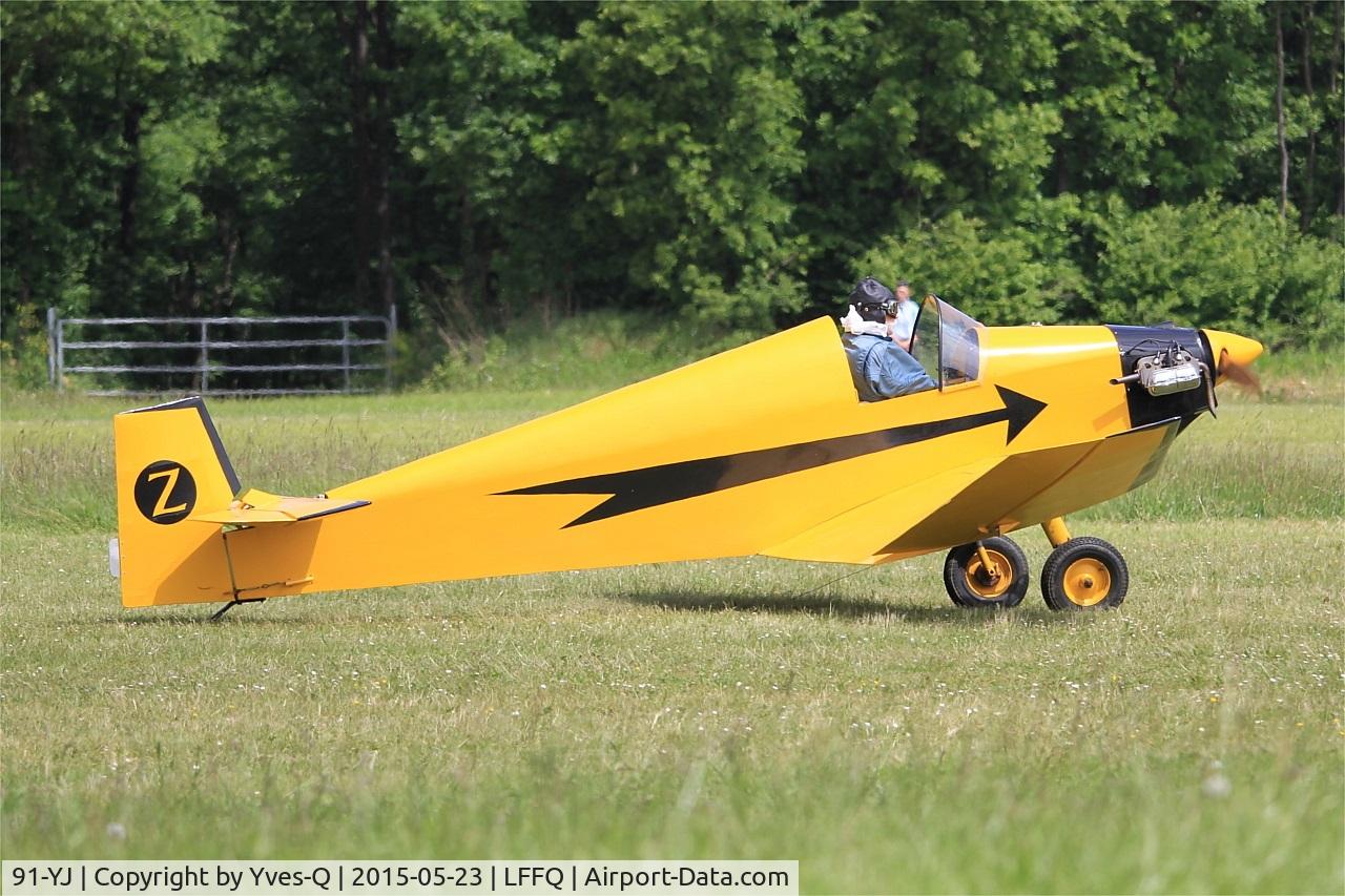 91-YJ, Jodel D-9 Bebe C/N Not found F91-YJ, Jodel D-9 Bebe, Taxiing to parking area, La Ferté-Alais airfield (LFFQ) Air show 2015