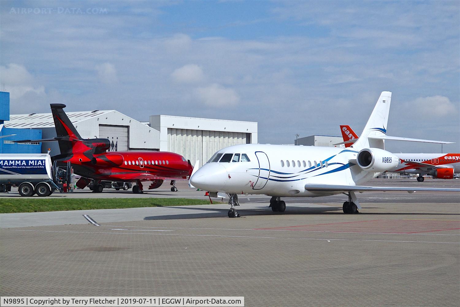 N9895, Dassault Falcon 2000EX C/N 184, at Luton