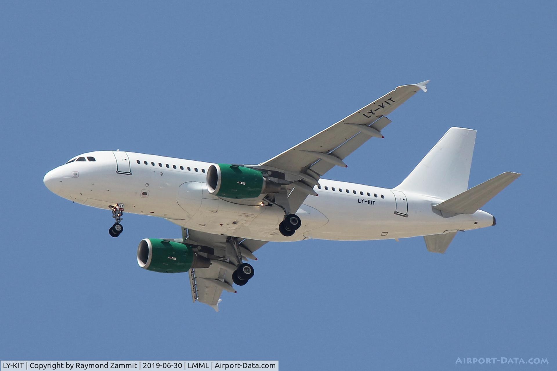 LY-KIT, 2011 Airbus A319-112 C/N 4663, A319 LY-KIT Getjets