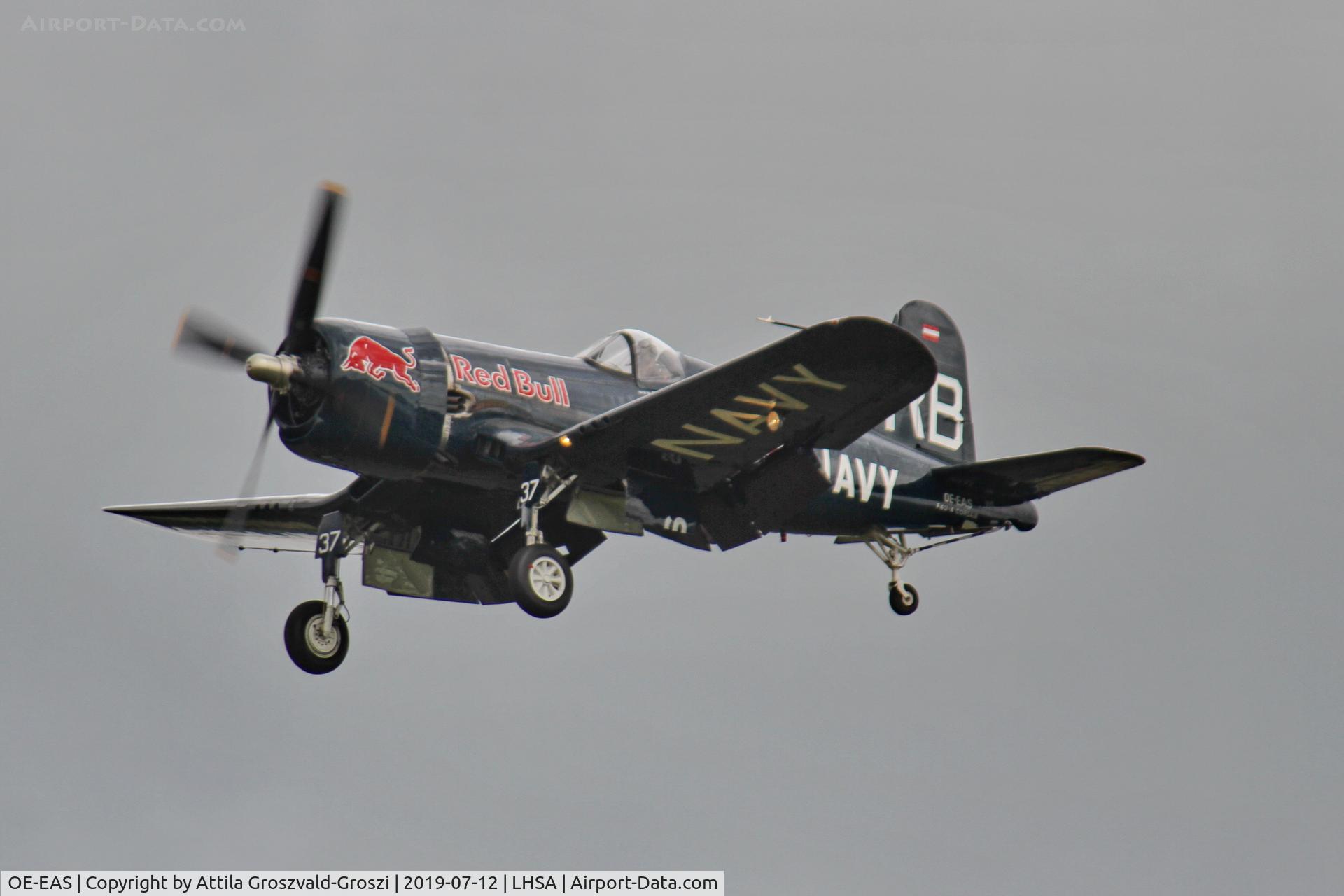 OE-EAS, 1945 Vought F4U-4 Corsair C/N 9149, LHSA - Szentkirályszabadja Airport, Red Bull Air Race Hungary