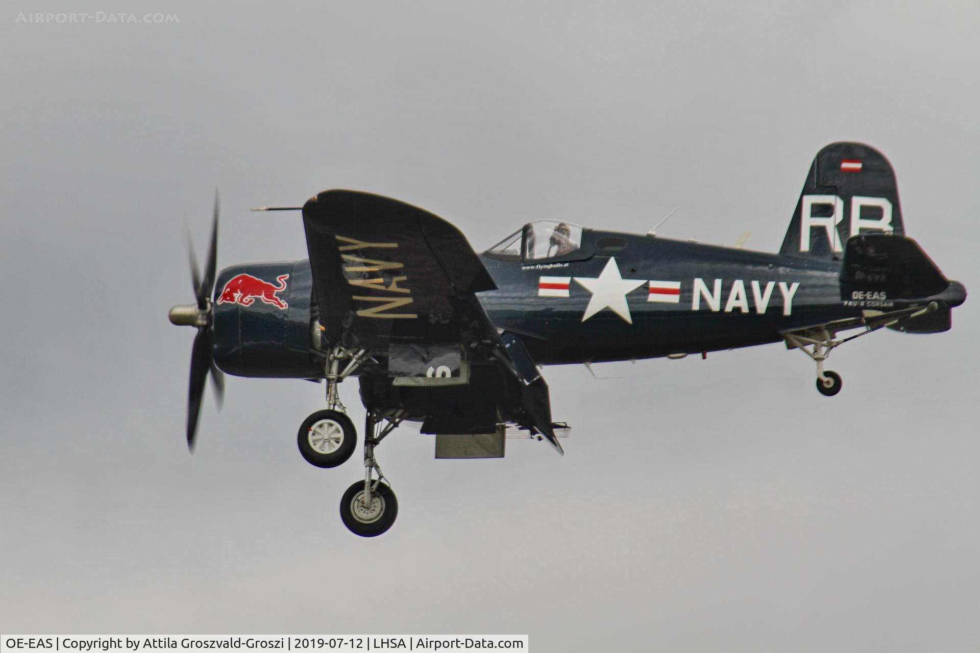 OE-EAS, 1945 Vought F4U-4 Corsair C/N 9149, LHSA - Szentkirályszabadja Airport, Red Bull Air Race Hungary