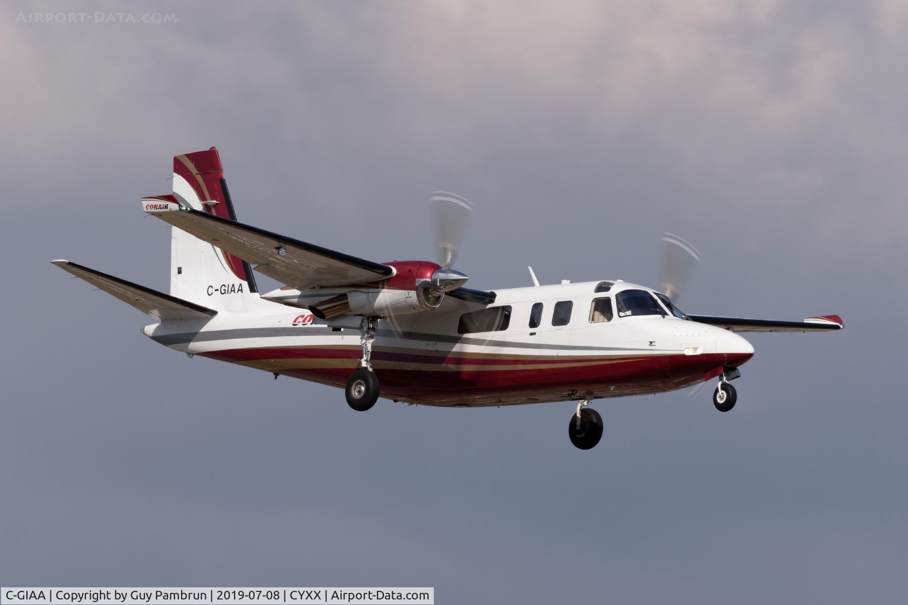 C-GIAA, 1979 Rockwell 690B-10 Commander C/N 11505, Landing