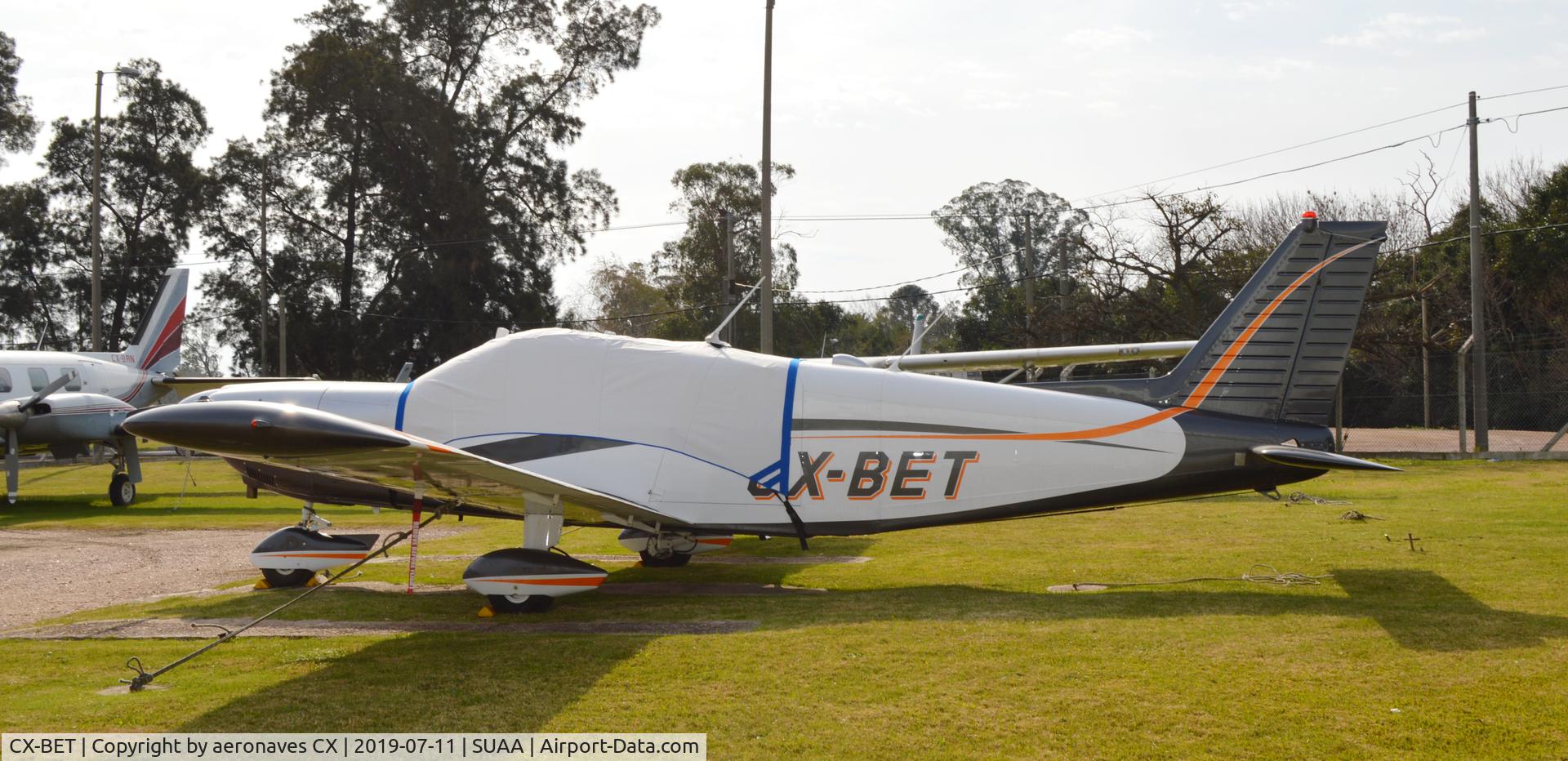 CX-BET, 1967 Piper PA-32-260 Cherokee Six Cherokee Six C/N 32-355, Restaurado en Taller Aerotecno Aviación.