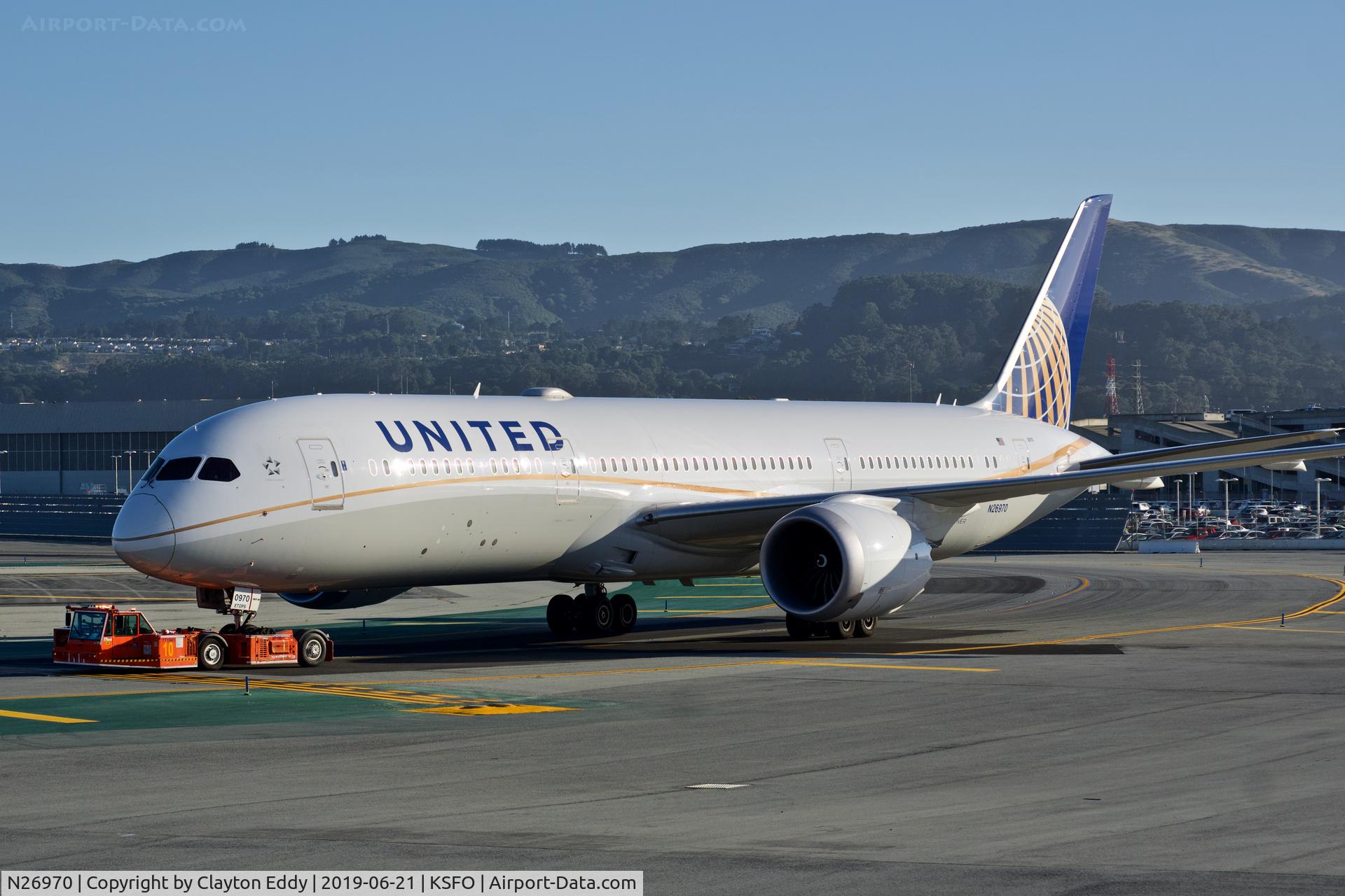 N26970, 2017 Boeing 787-9 Dreamliner C/N 60146, SFO 2019.