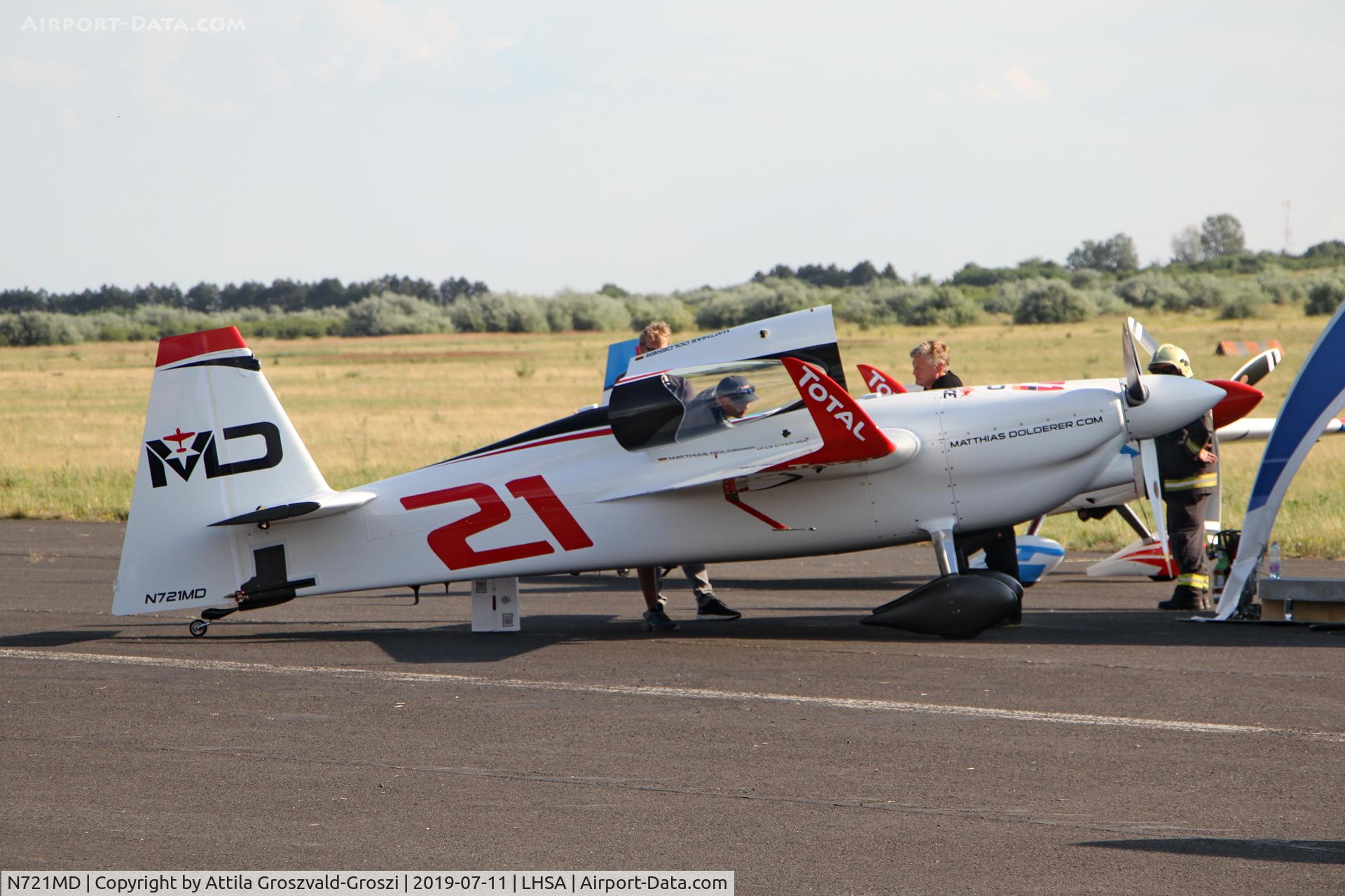 N721MD, Zivko Edge 540 C/N 0047V3, LHSA - Szentkirályszabadja Airport, Red Bull Air Race Hungary