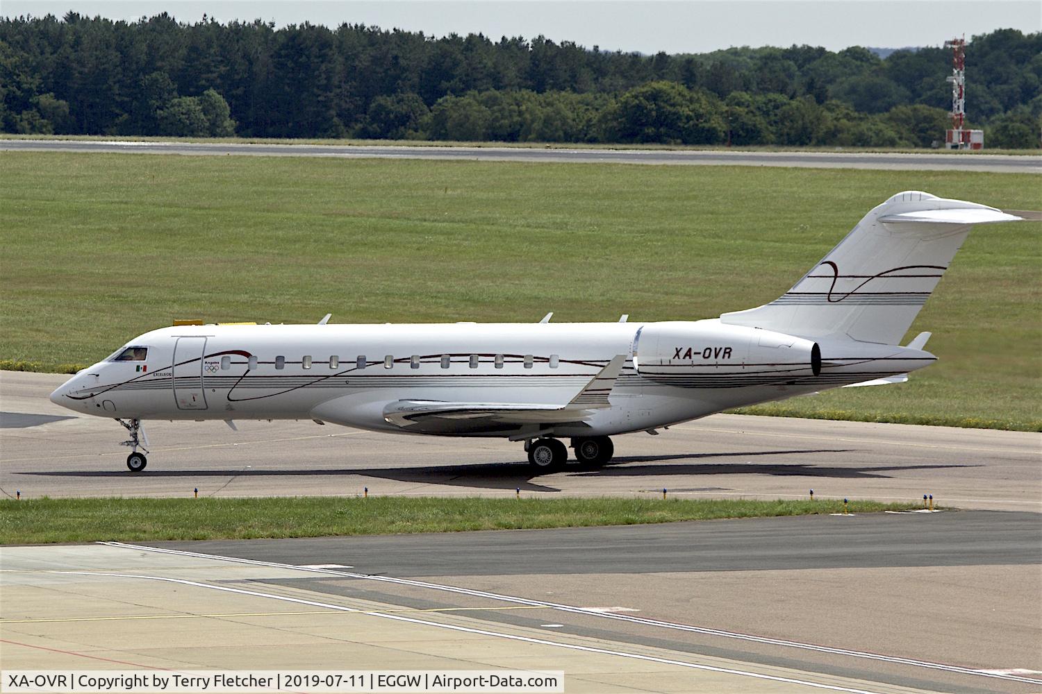 XA-OVR, 2013 Bombardier BD 700-1A10 Global 6000 C/N 9564, At Luton