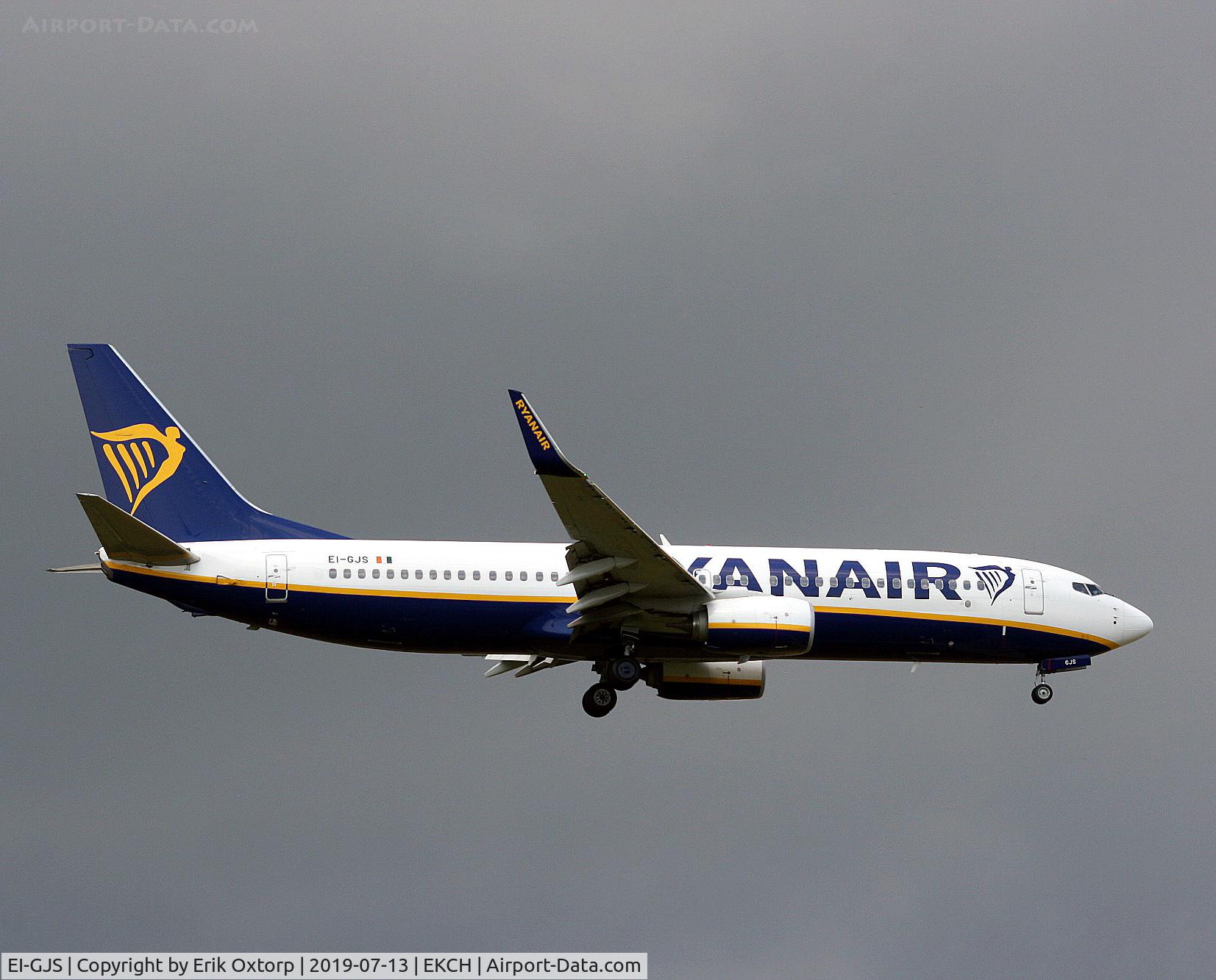 EI-GJS, 2018 Boeing 737-800 C/N 44836, EI-GJS landing rw 04L