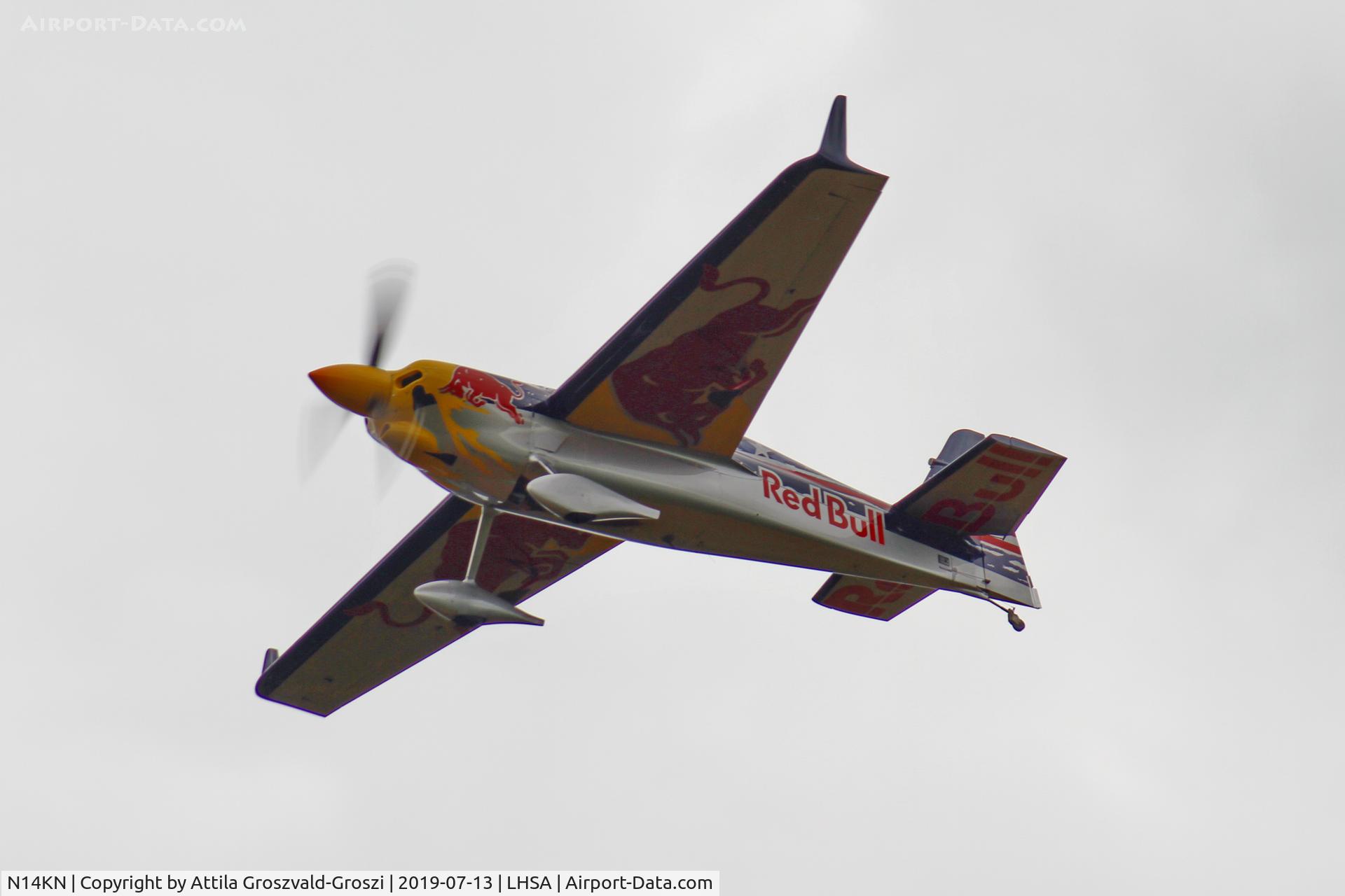 N14KN, Zivko Edge 540 C/N 0049V3, LHSA - Szentkirályszabadja Airport, Red Bull Air Race Hungary