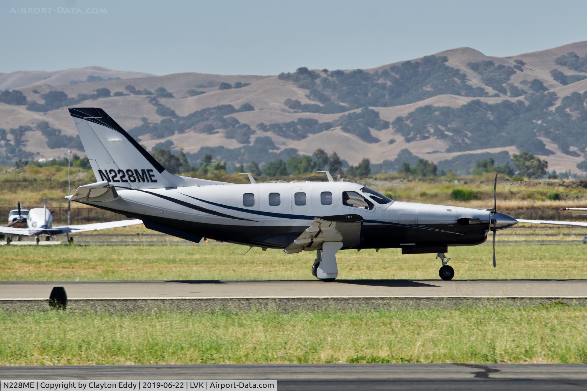 N228ME, 1992 Socata TBM-700 C/N 49, Livermore Airport California 2019.