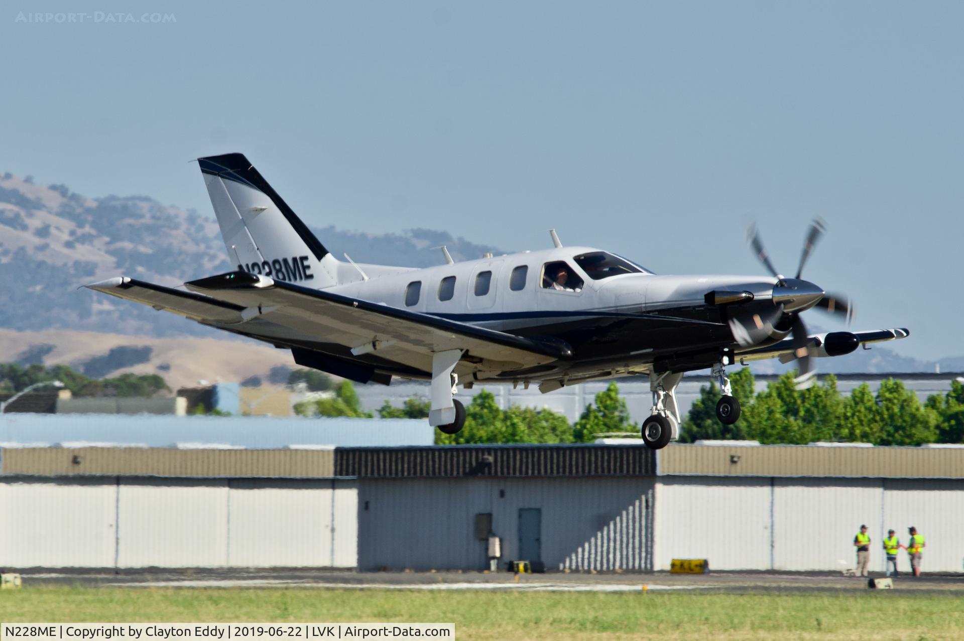 N228ME, 1992 Socata TBM-700 C/N 49, Livermore Airport California 2019.
