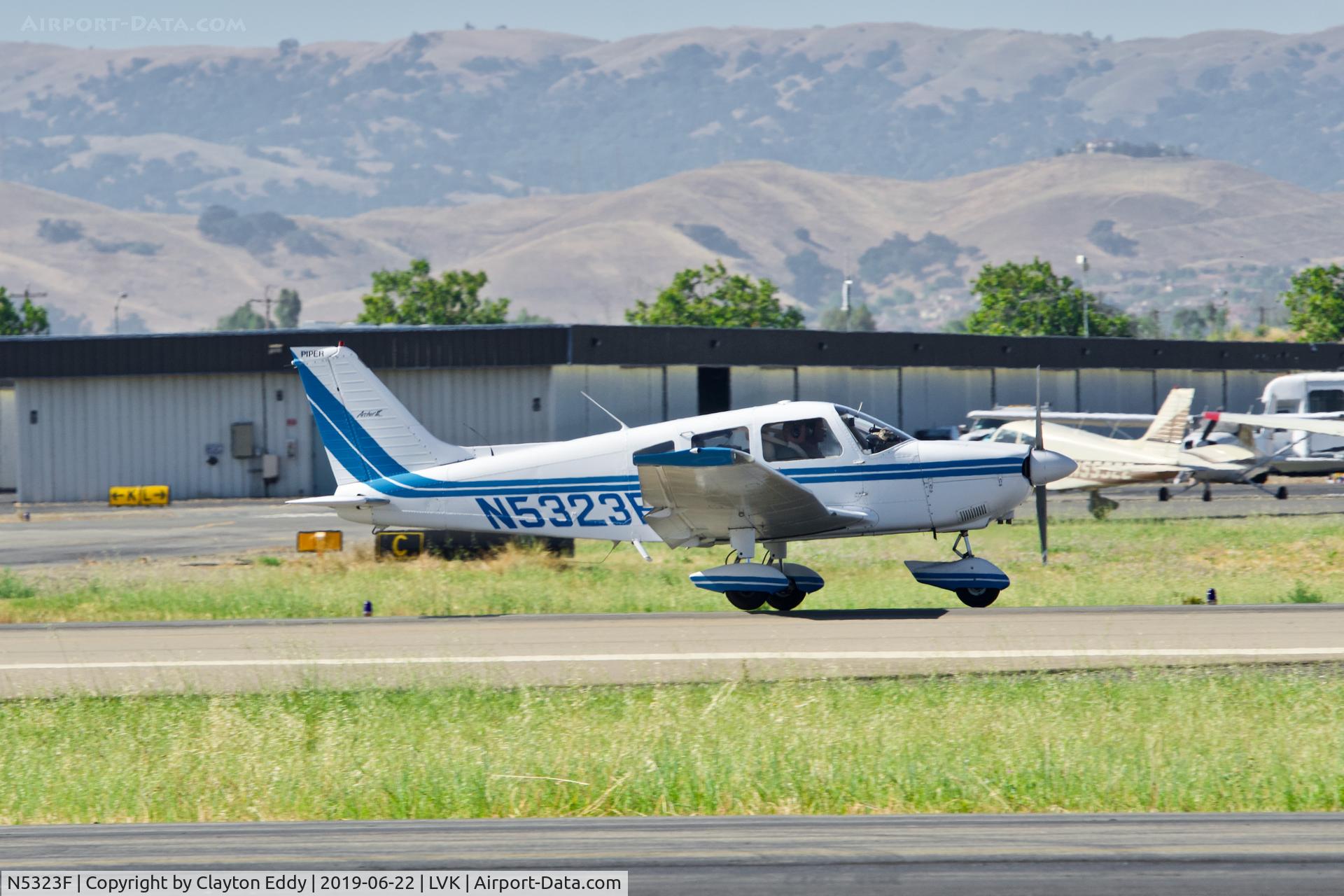 N5323F, 1976 Piper PA-28-181 C/N 28-7790087, Livermore Airport California 2019.