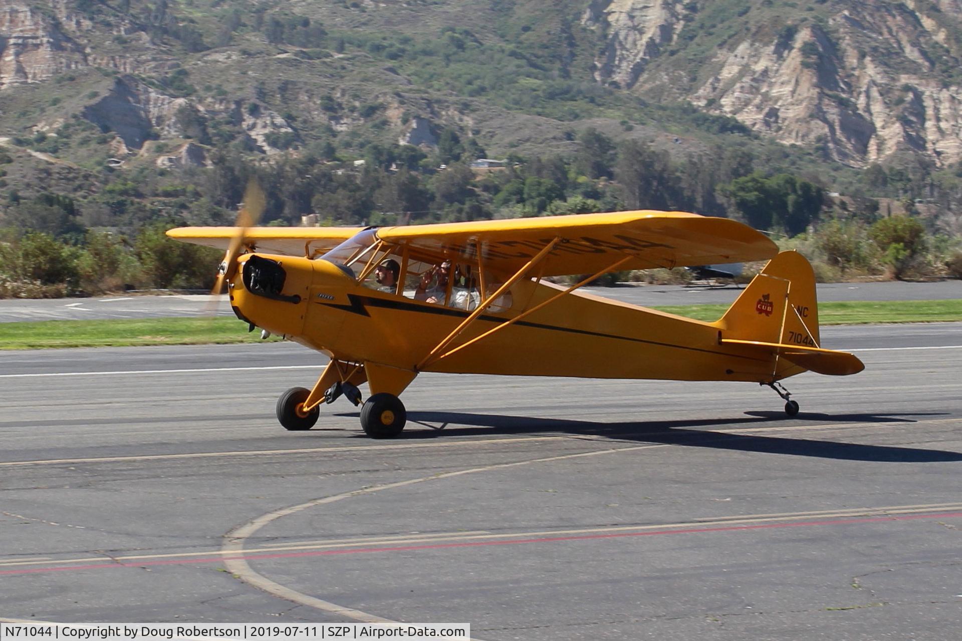 N71044, 1946 Piper J3C-65 Cub Cub C/N 18064, 1946 Piper J3C-65 CUB, Continental A&C-65 65 Hp, taxi back