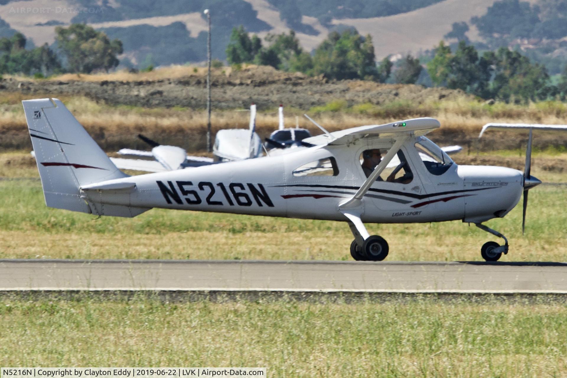 N5216N, Cessna 162 Skycatcher C/N 16200047, Livermore Airport California 2019.